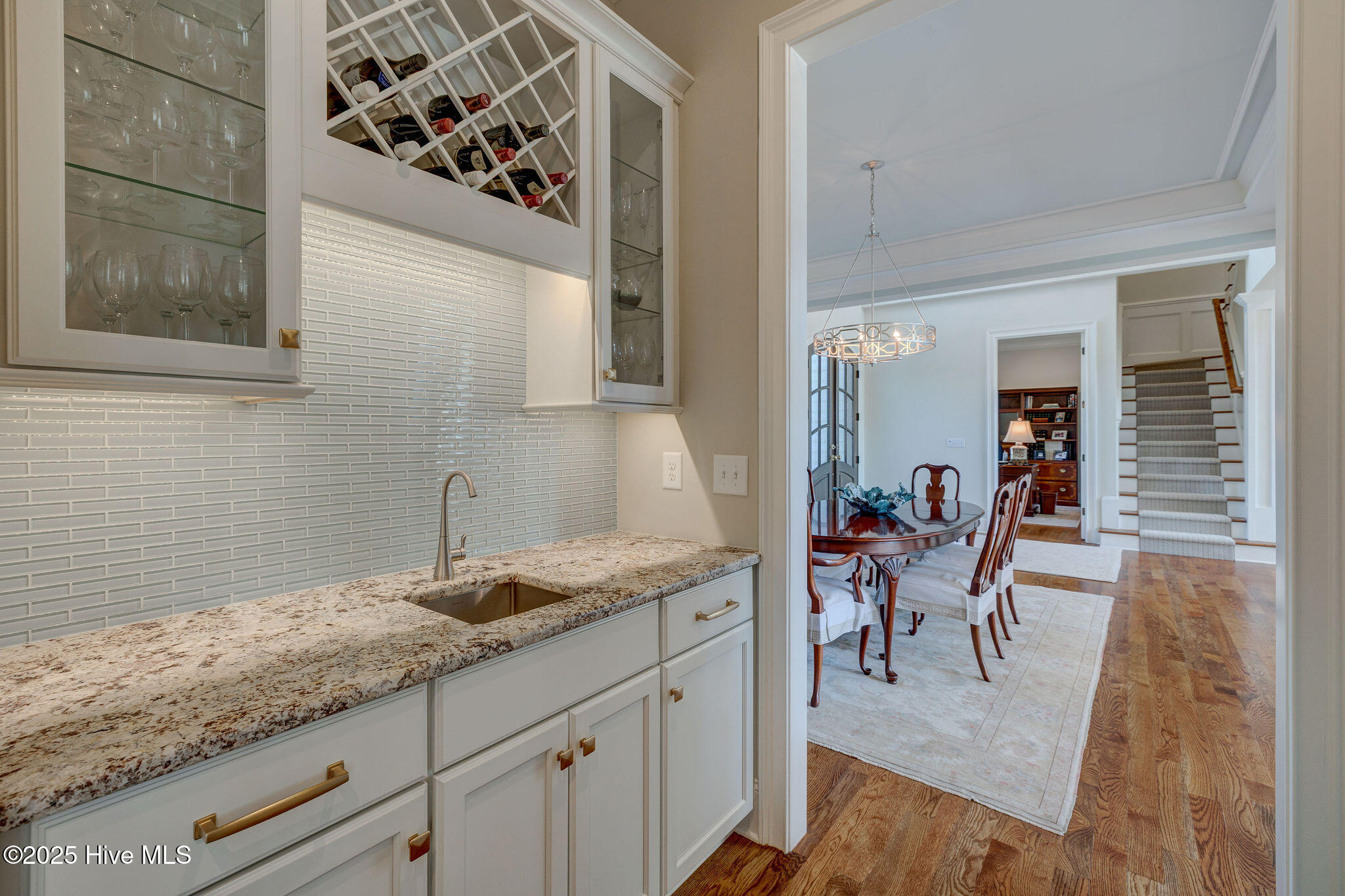 1101 Harborway Place