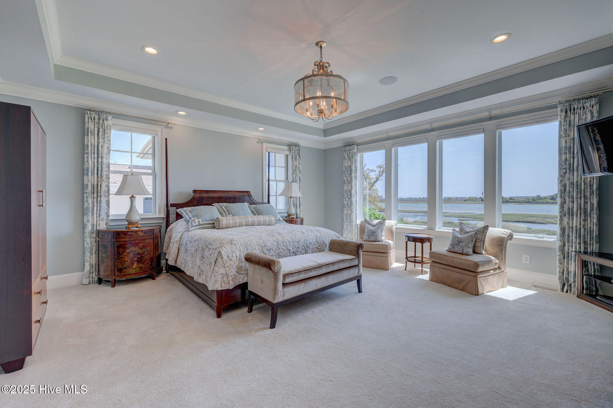 1101 Harborway Place