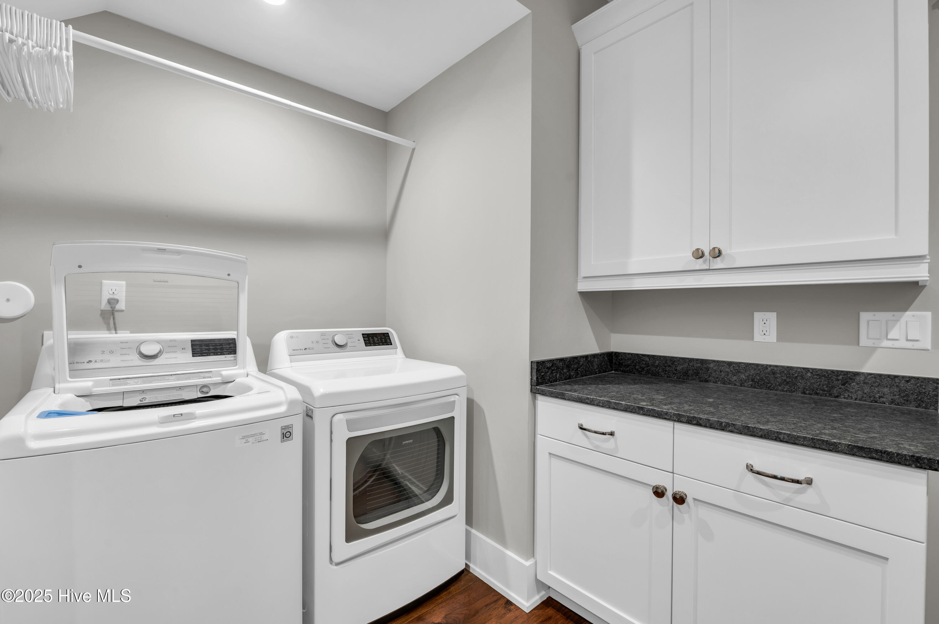 2035 Spanish Wells Drive