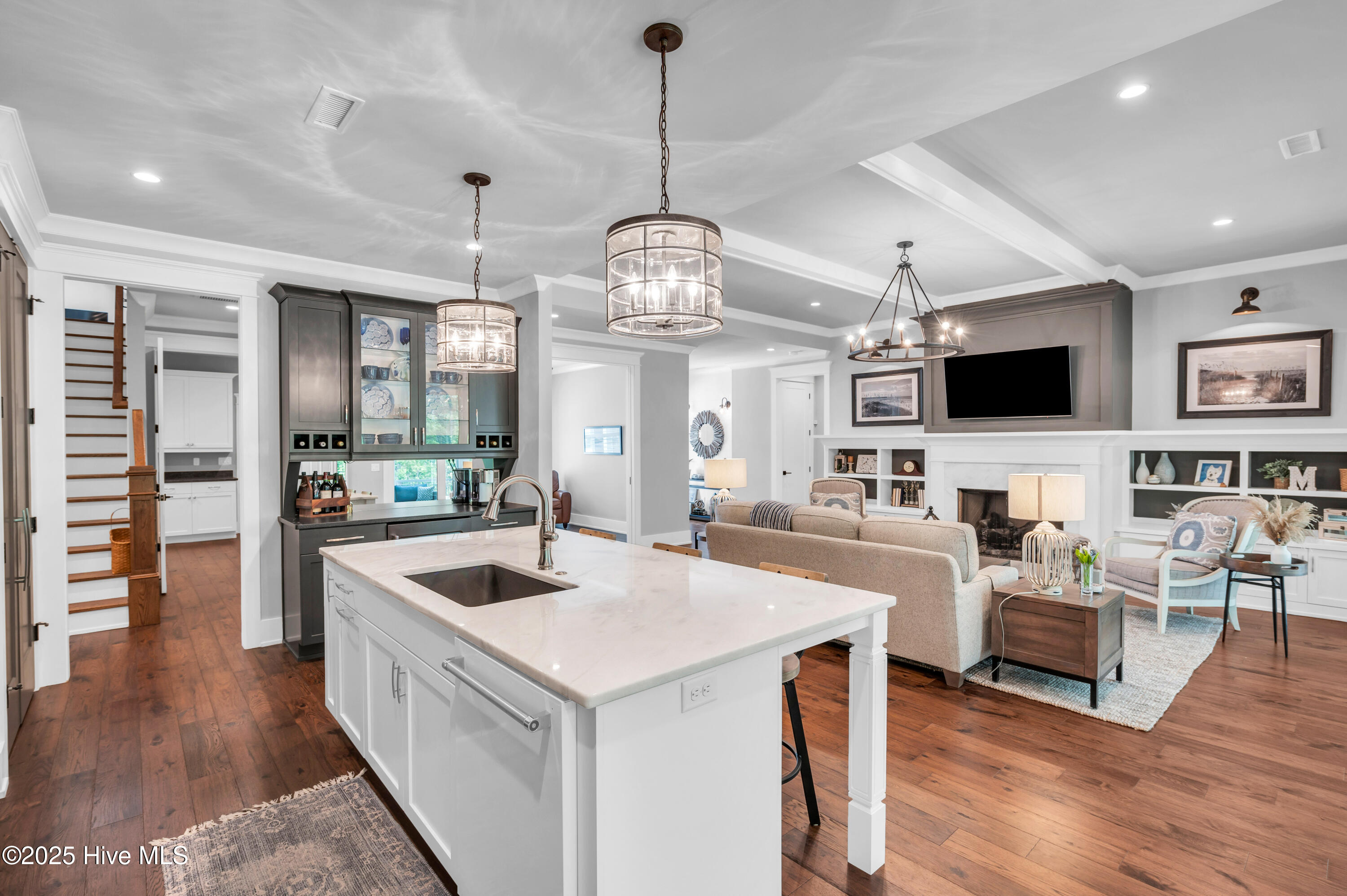 2035 Spanish Wells Drive