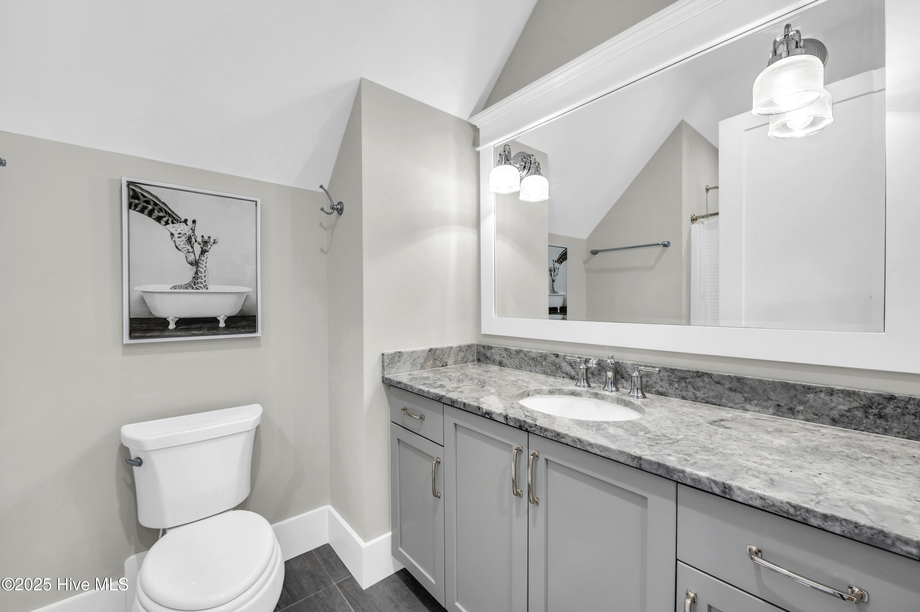 2035 Spanish Wells Drive