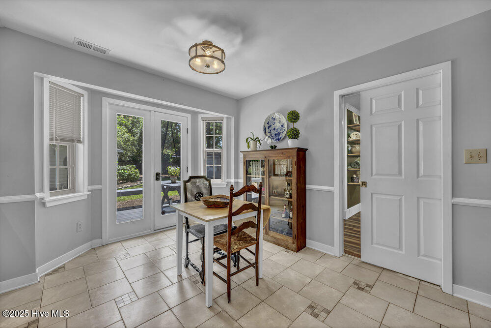 4123 Glen Arbor Drive