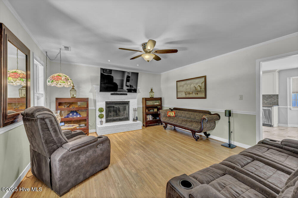 4123 Glen Arbor Drive