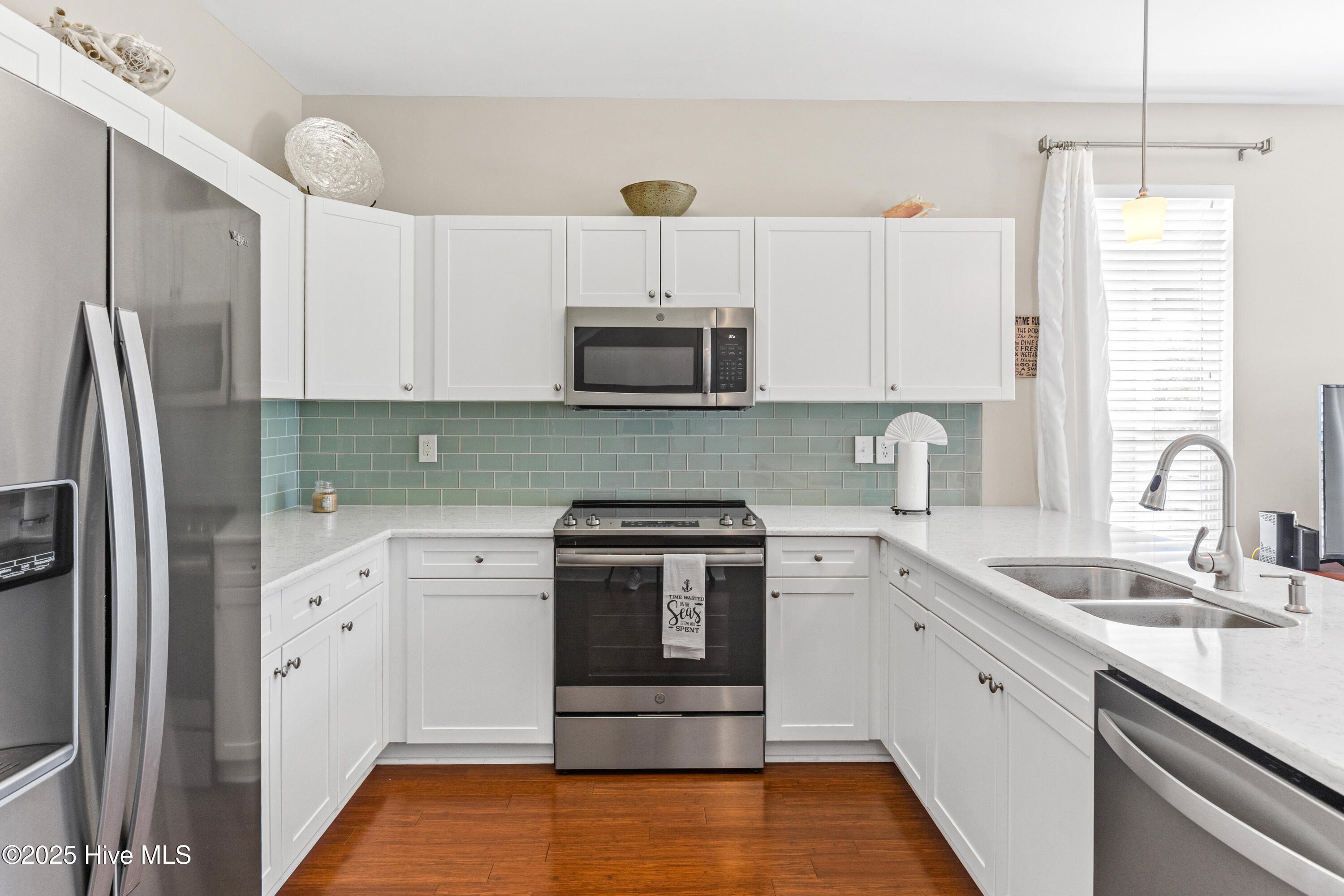 1115 Mackerel Lane 2