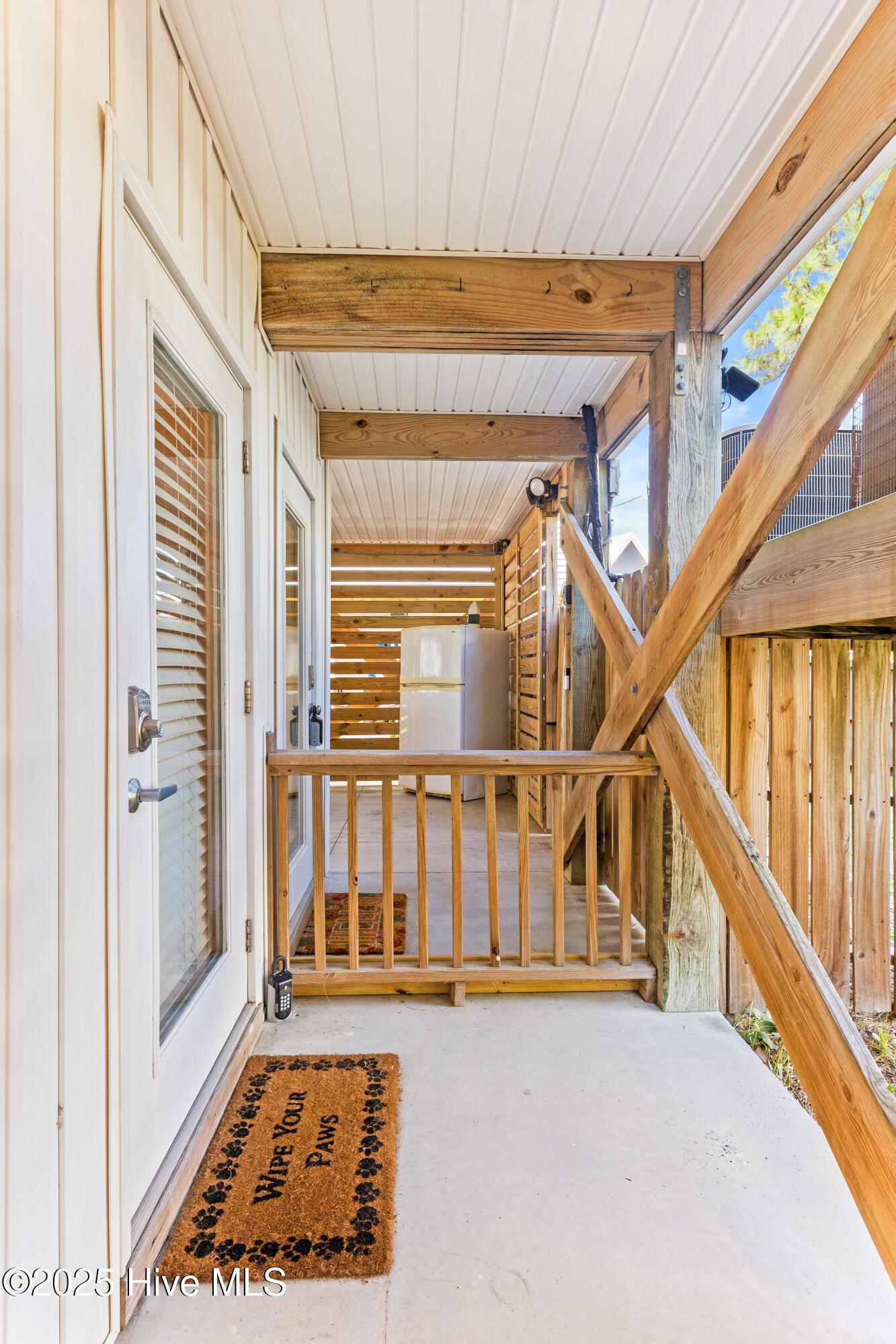 1115 Mackerel Lane 2