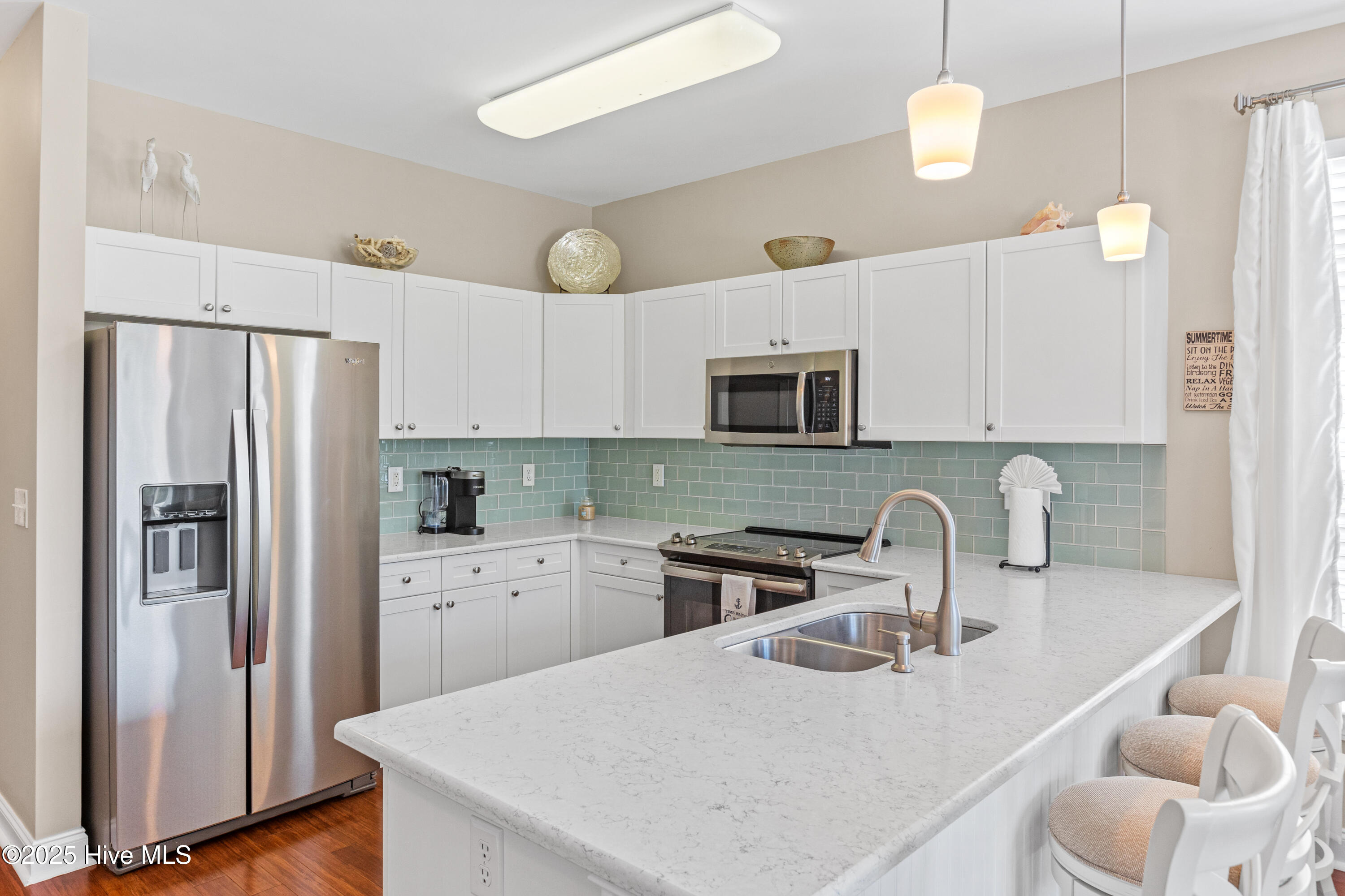 1115 Mackerel Lane 2