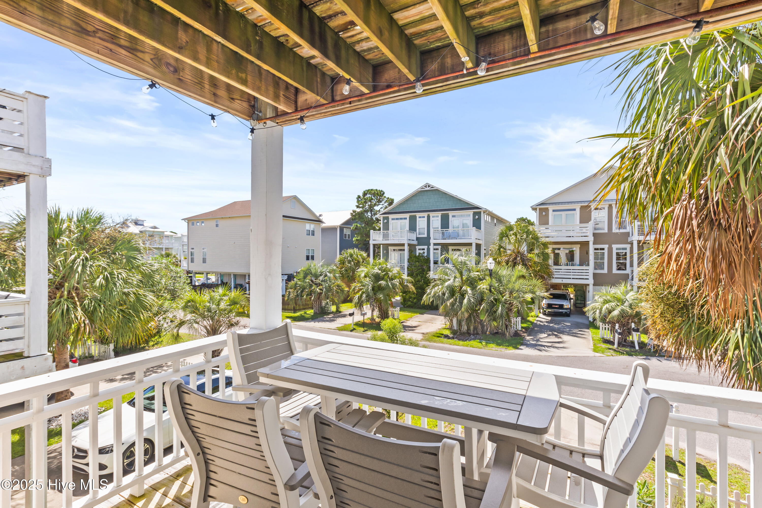 1115 Mackerel Lane 2