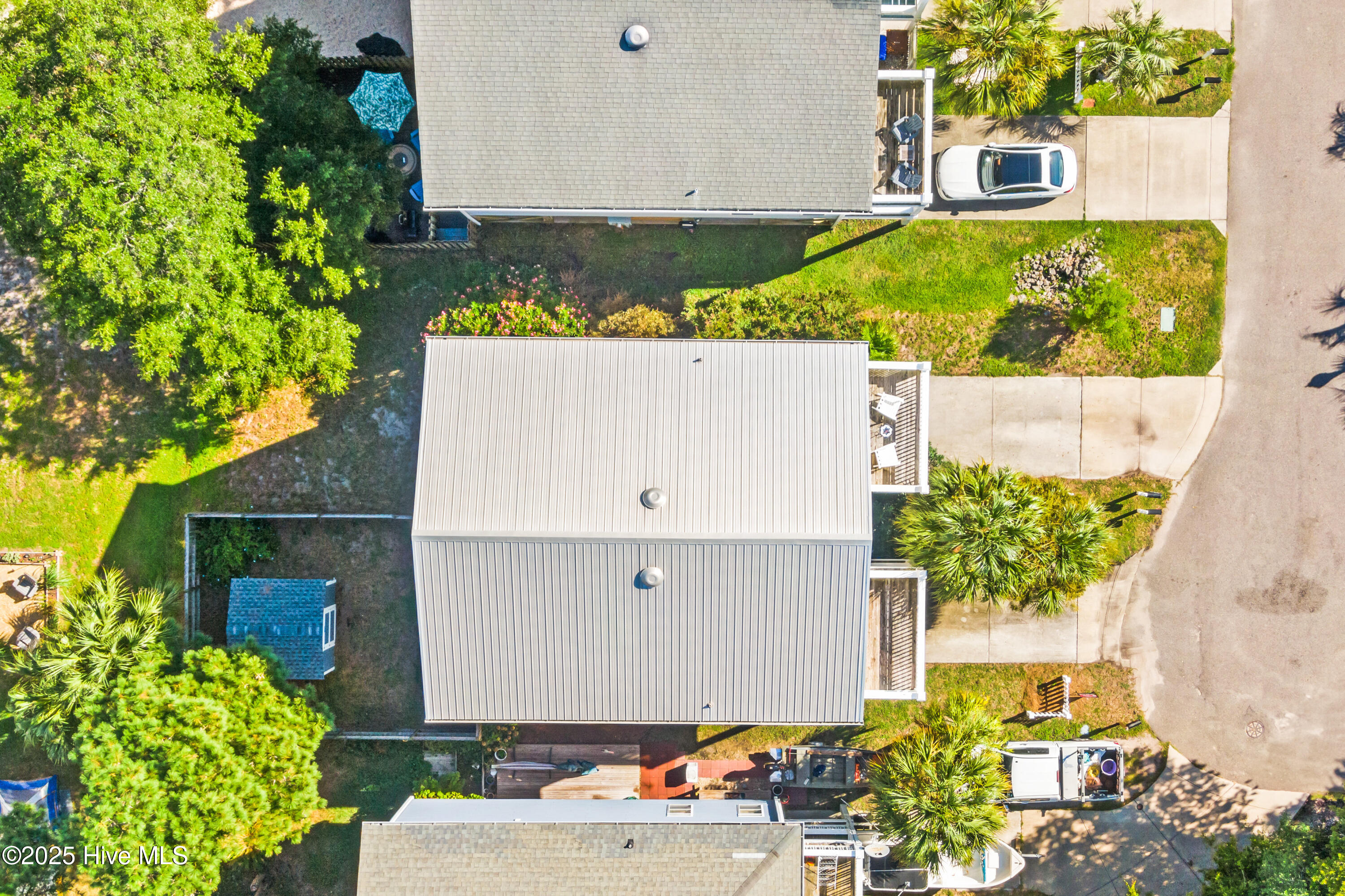 1115 Mackerel Lane 2
