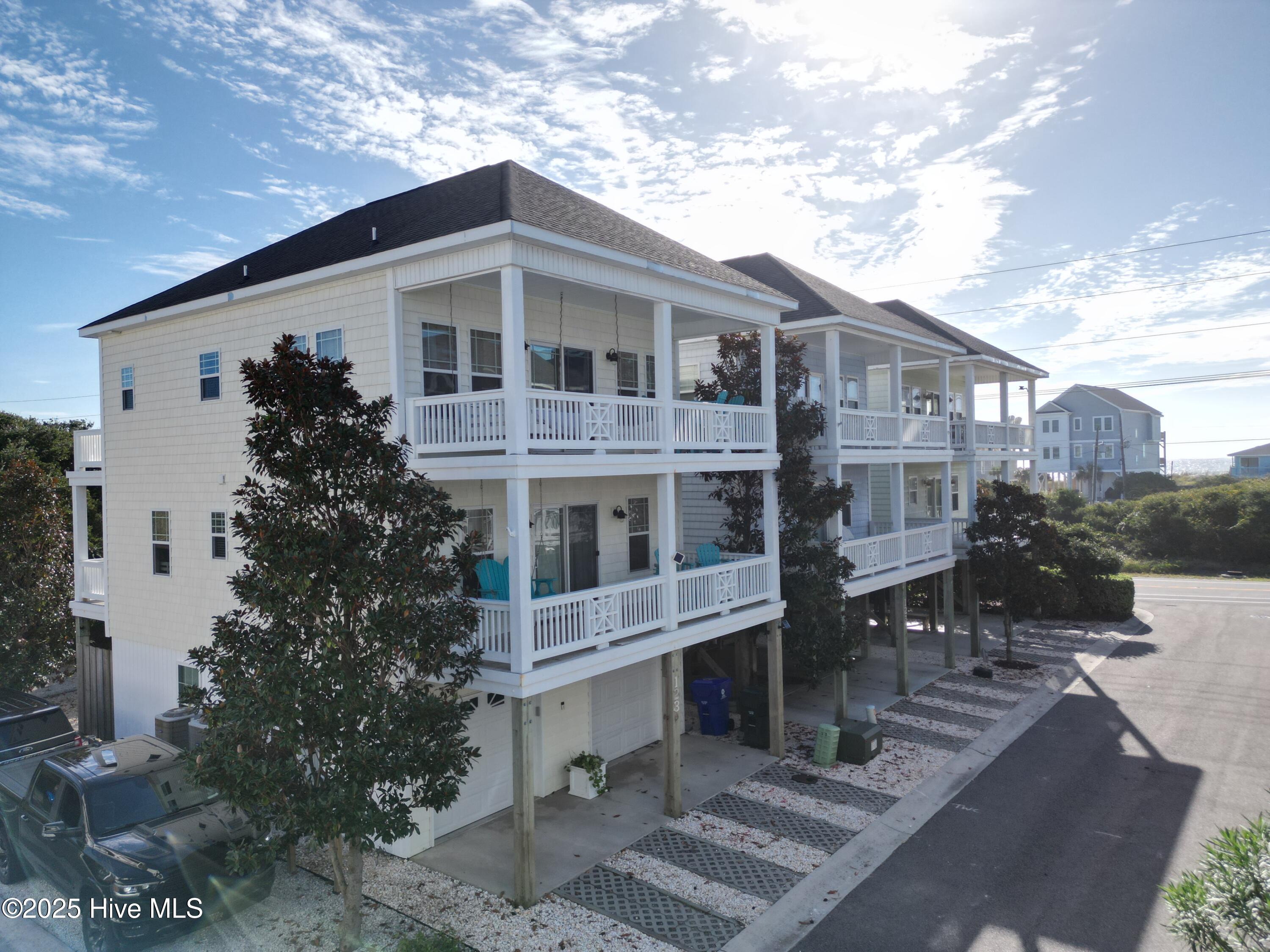 123 Coastal Cay, Surf City