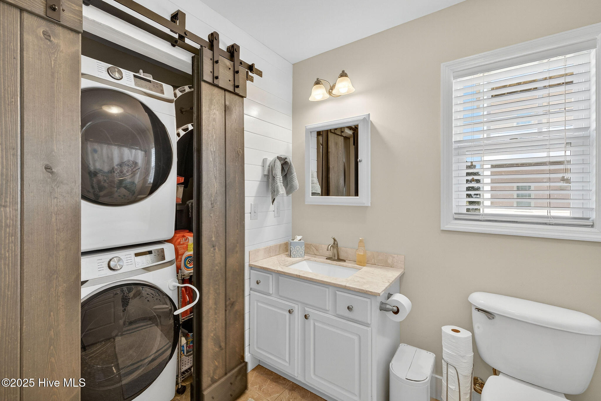 123 Coastal Cay, Surf City