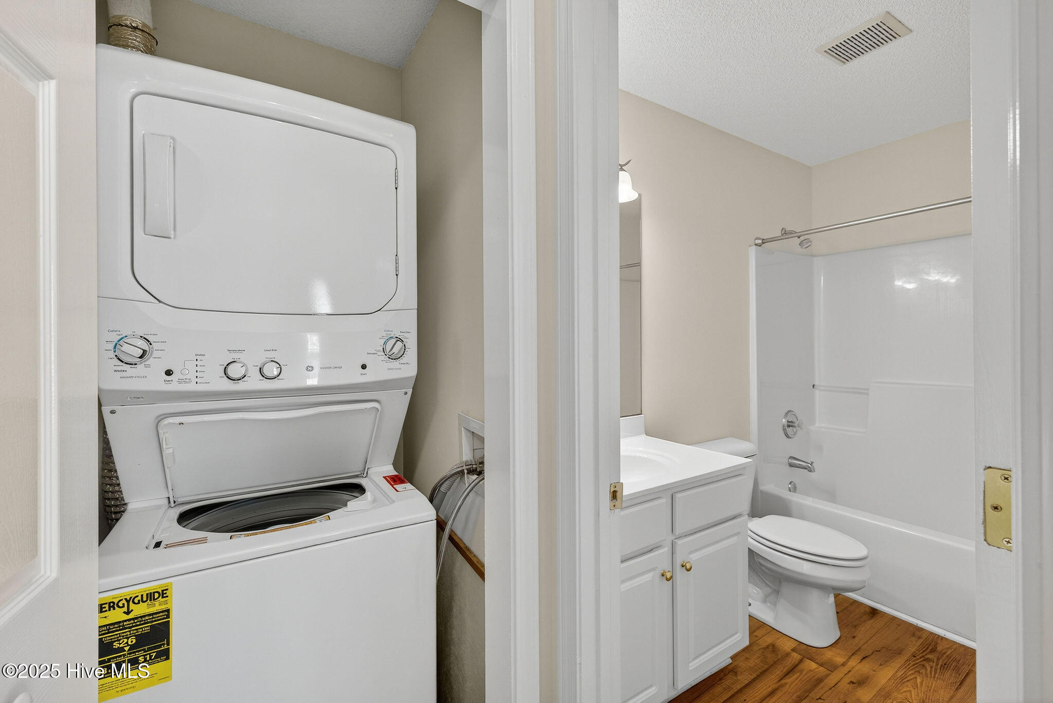 4629 Mcclelland Drive, T-202, Wilmington Unit: T-202