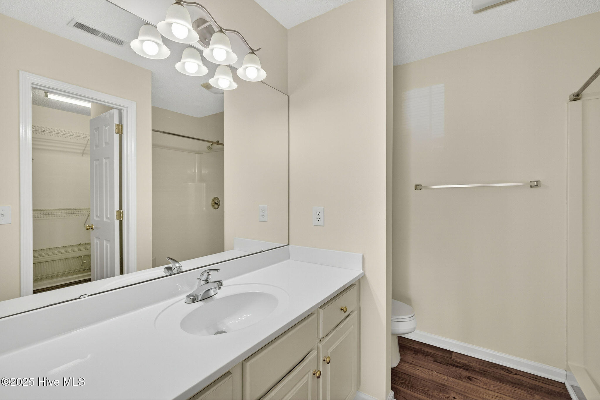 4629 Mcclelland Drive, T-202, Wilmington Unit: T-202