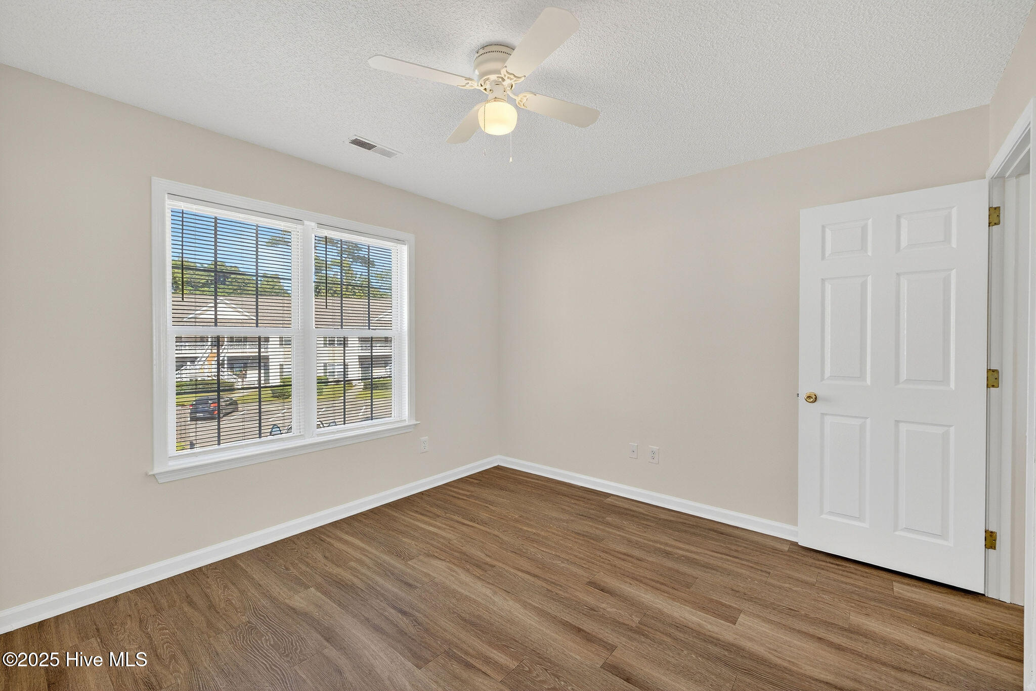 4629 Mcclelland Drive, T-202, Wilmington Unit: T-202