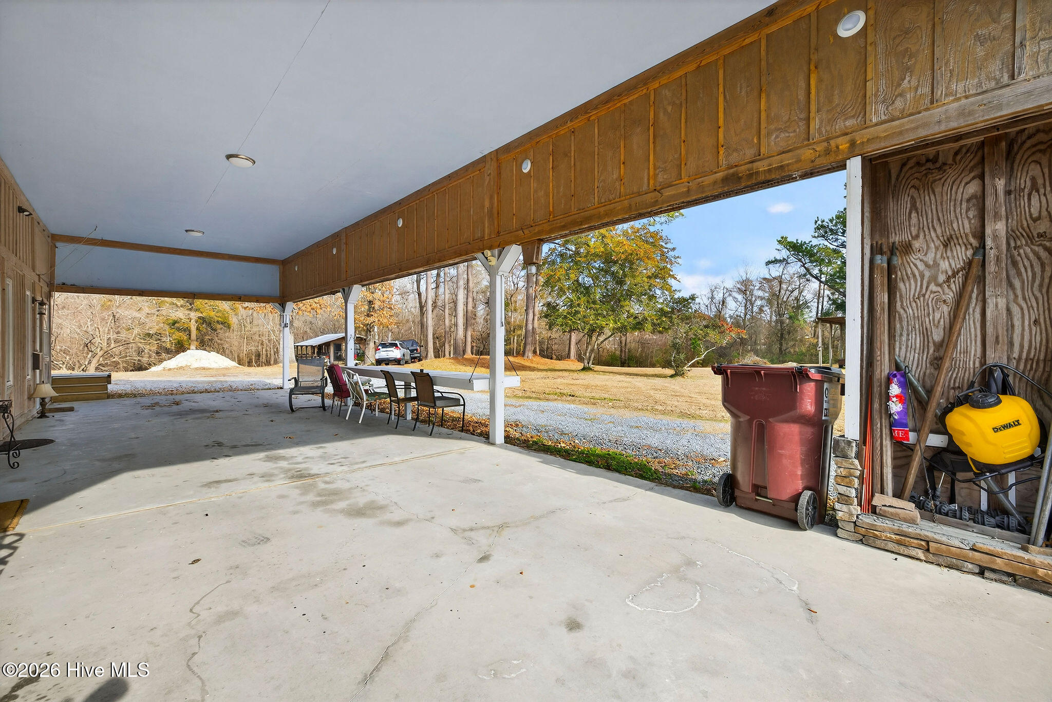 117 Tom Avenue