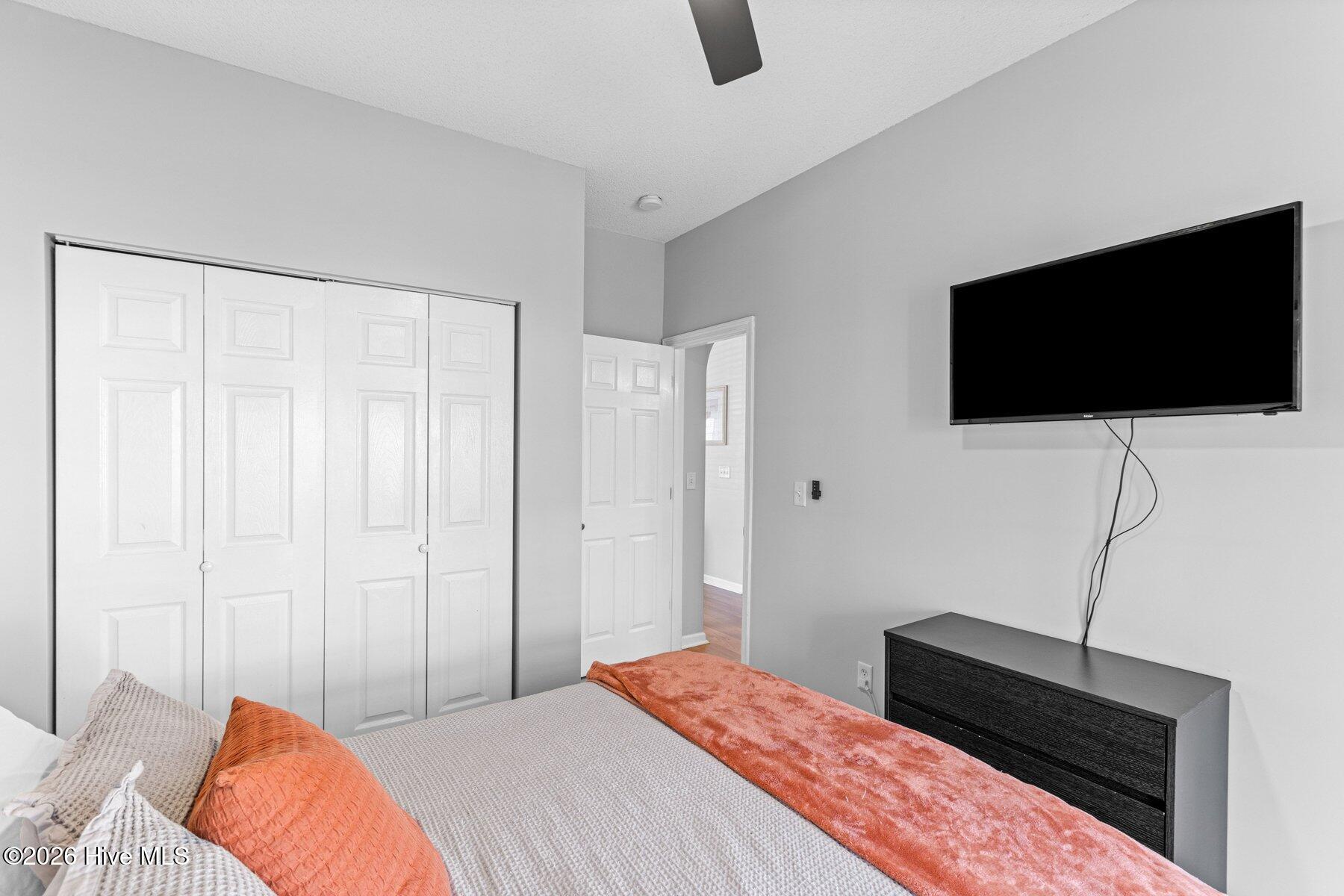 6611 Wheatfields Court