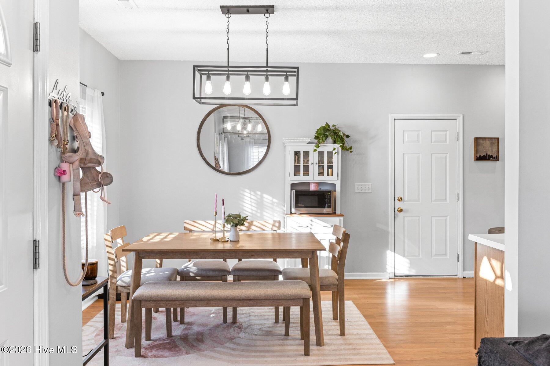 6611 Wheatfields Court