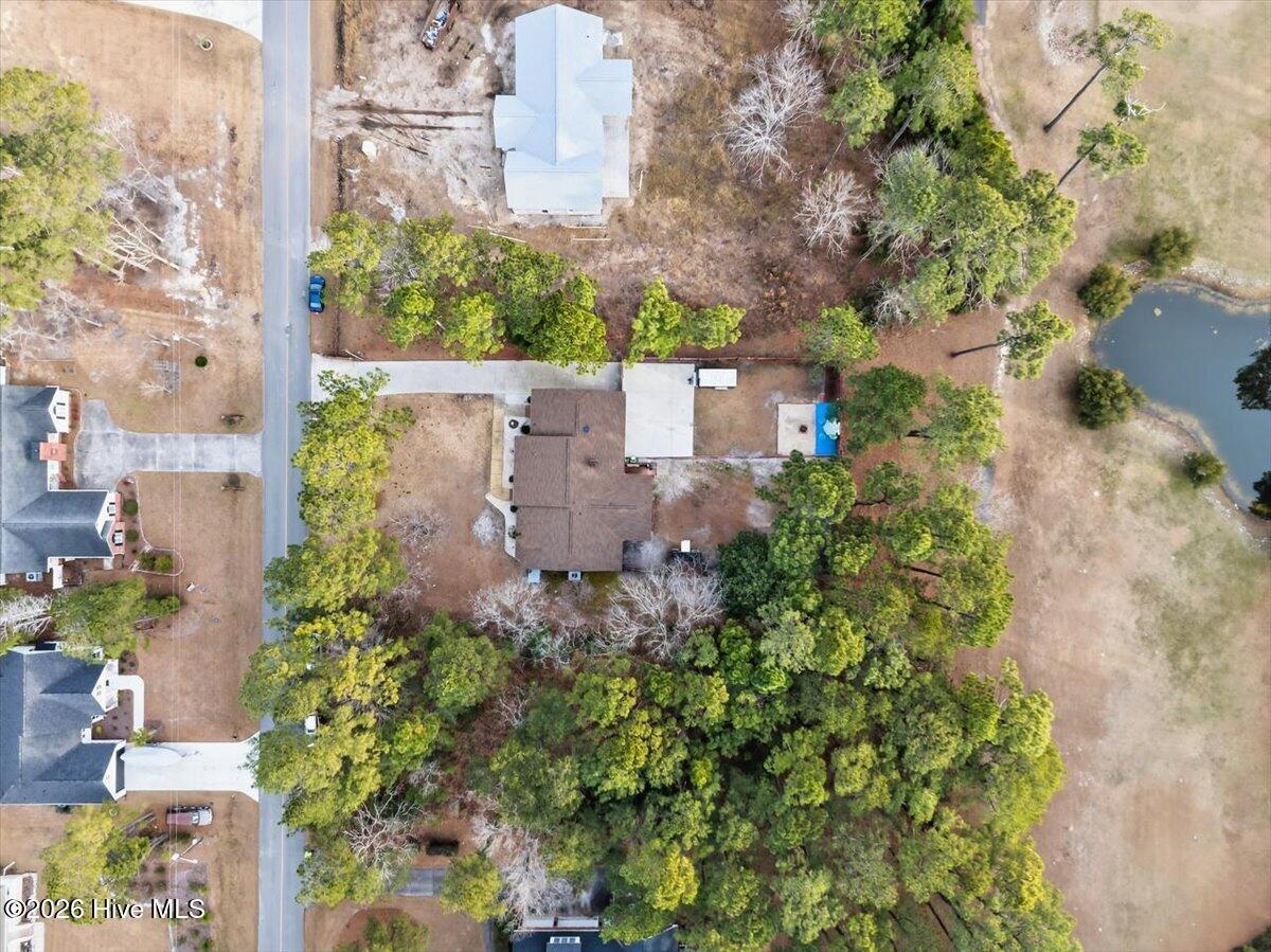 39 Country Club Drive