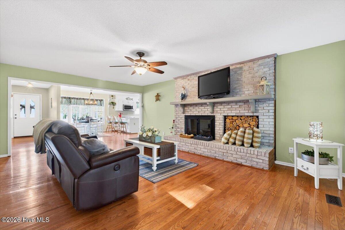 39 Country Club Drive