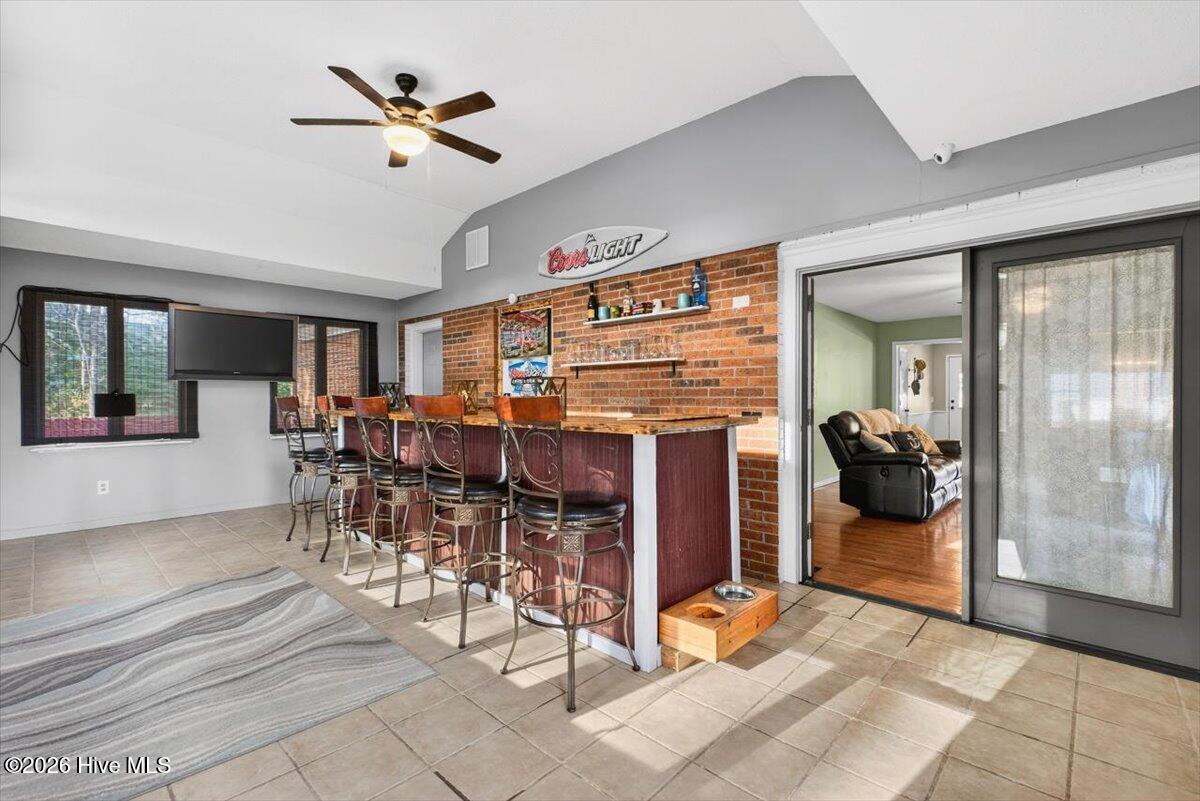 39 Country Club Drive