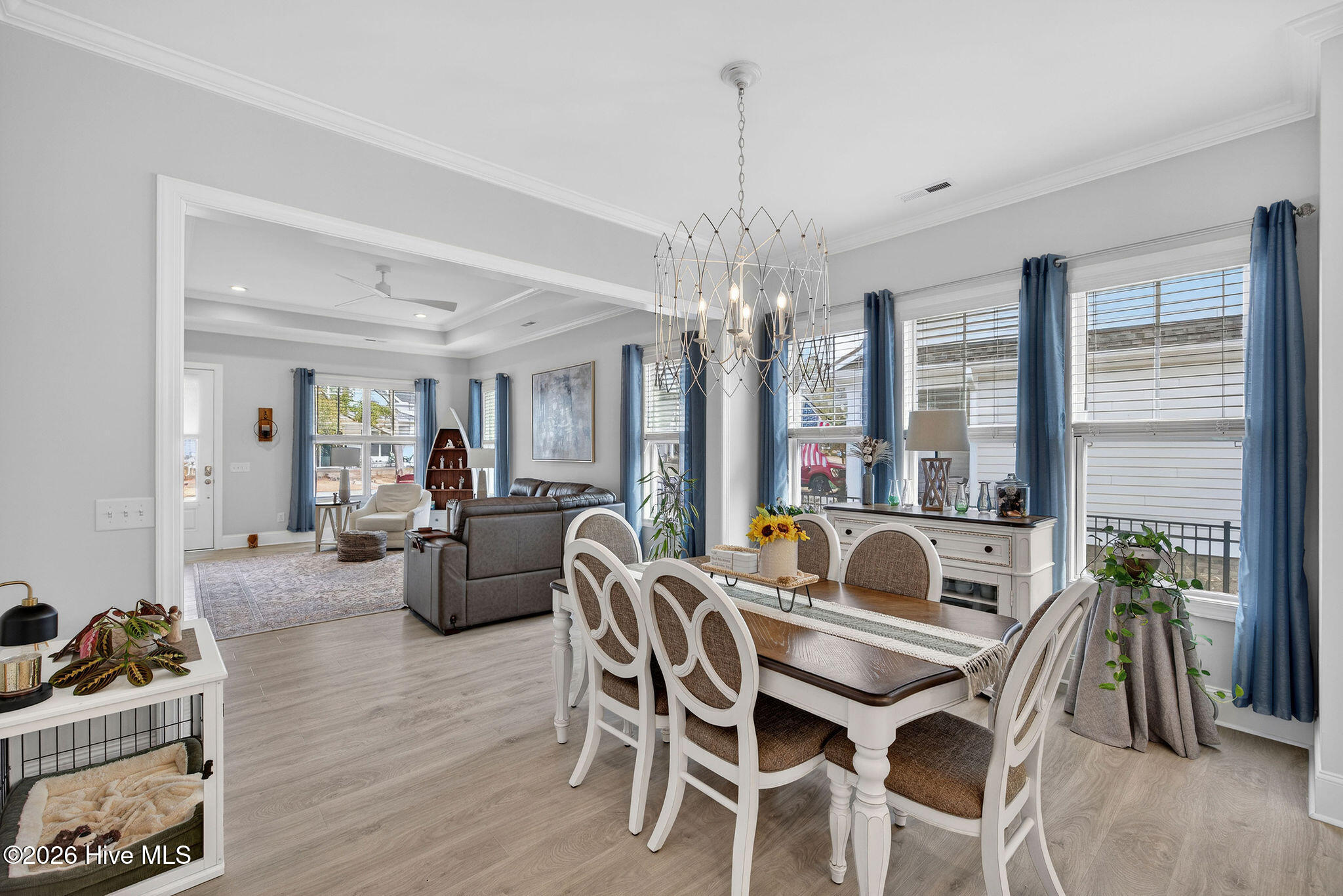 332 Cornubia Drive