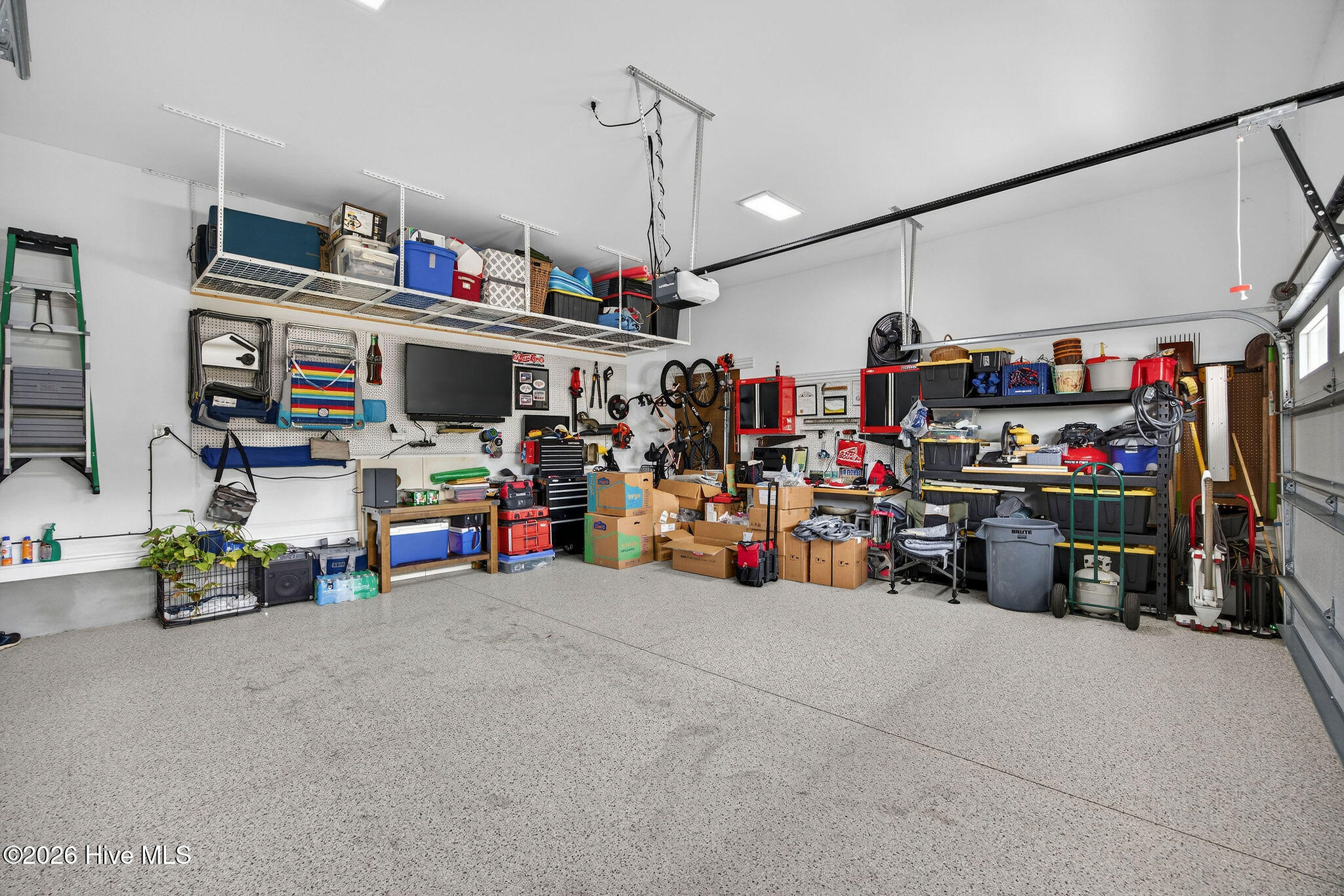 332 Cornubia Drive