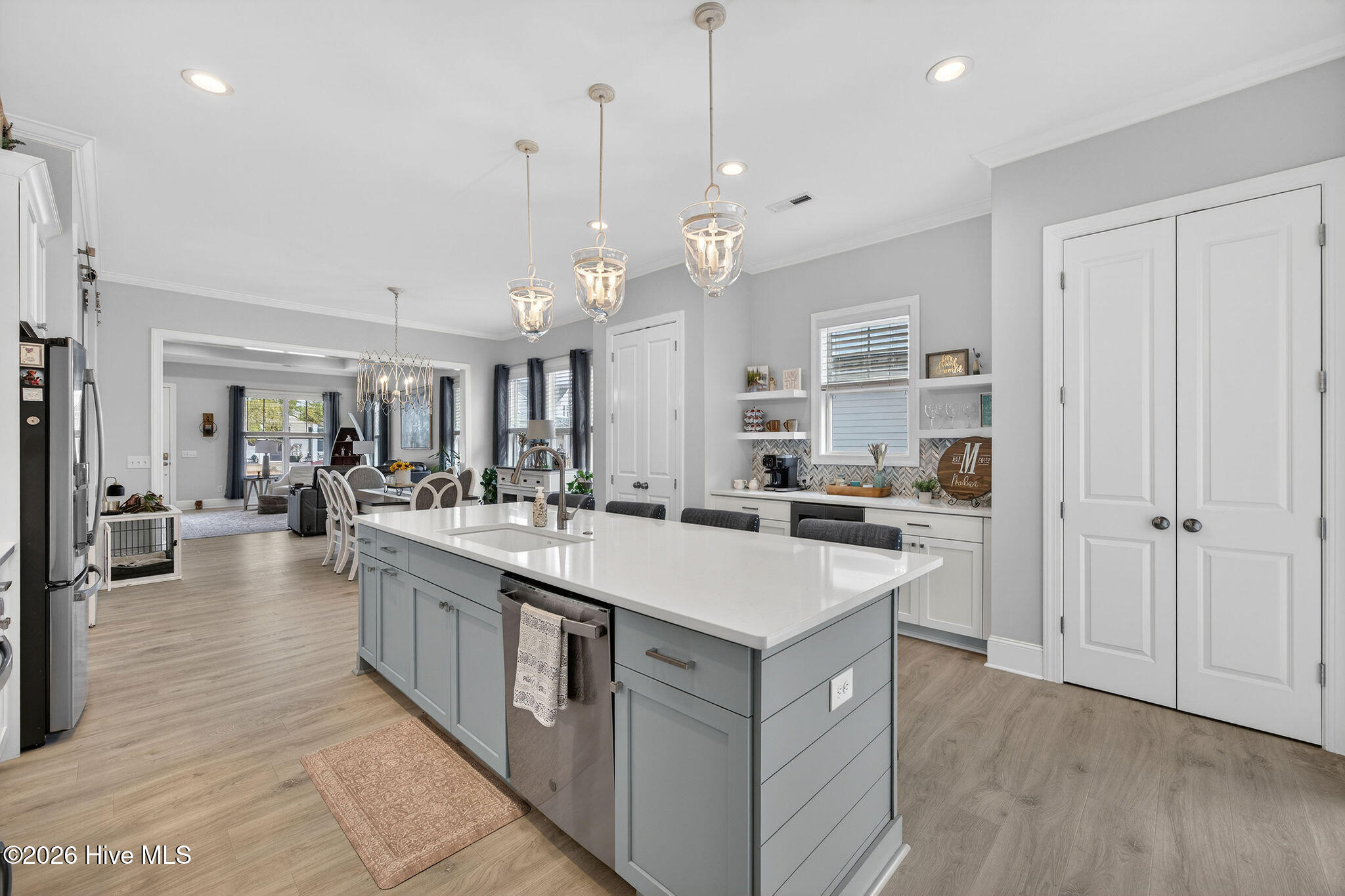 332 Cornubia Drive