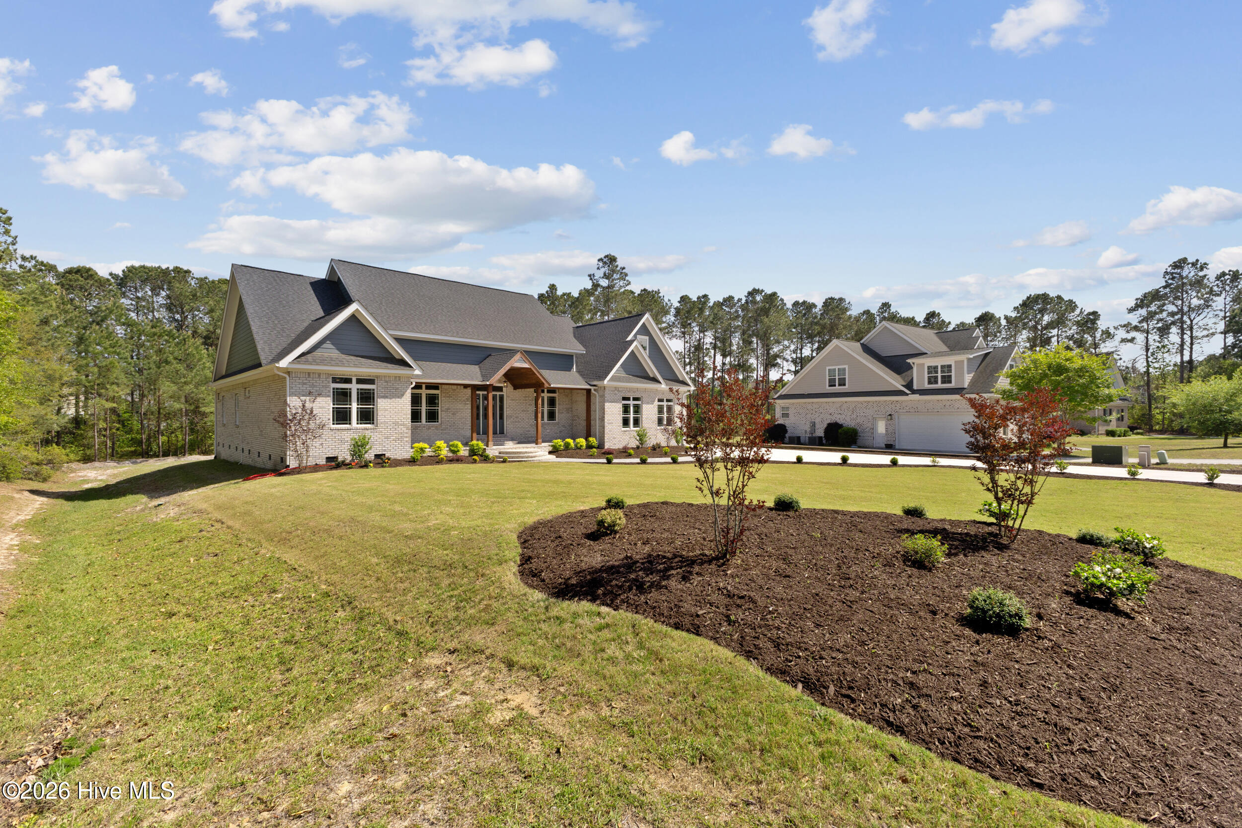 406 Compass Point