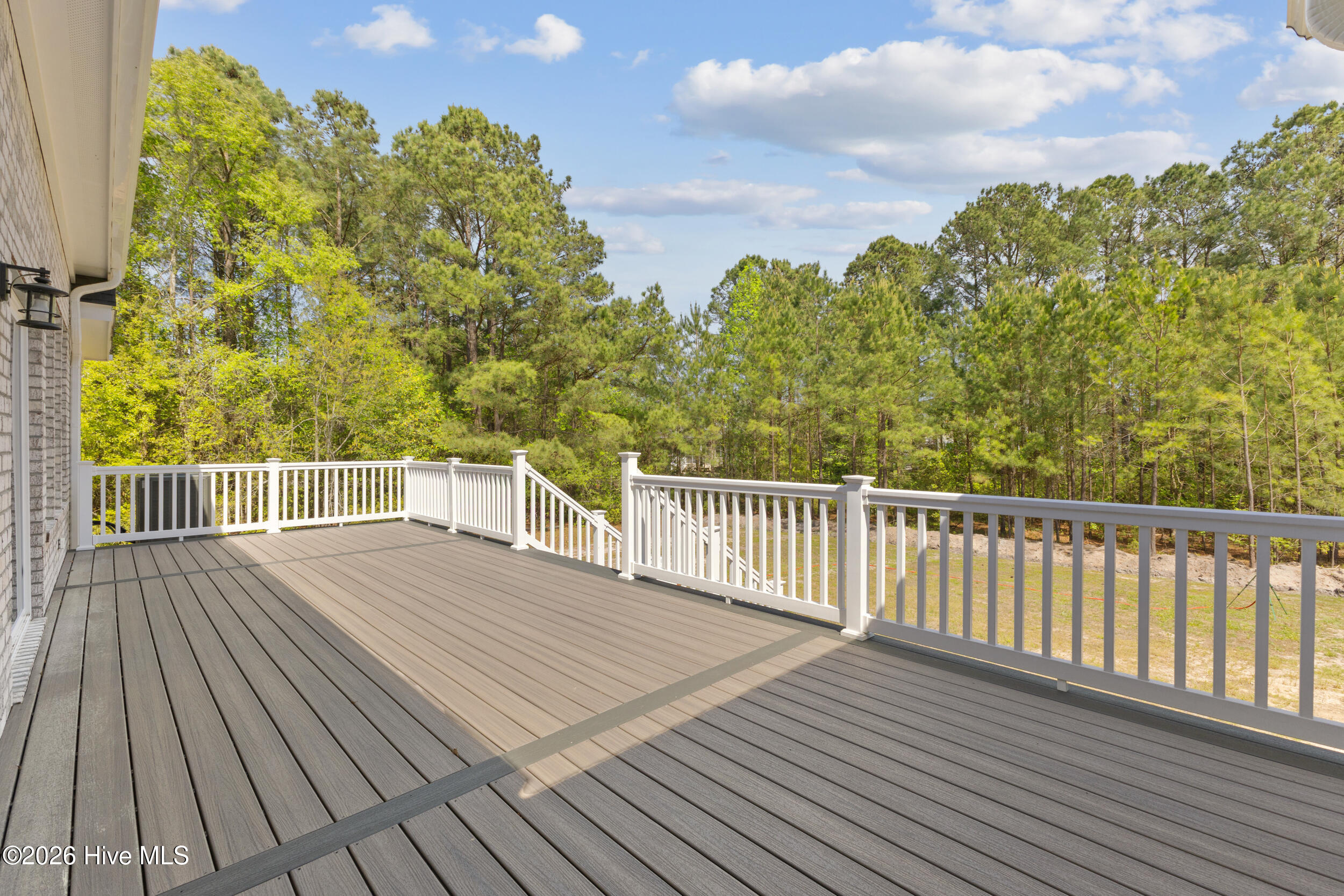 406 Compass Point