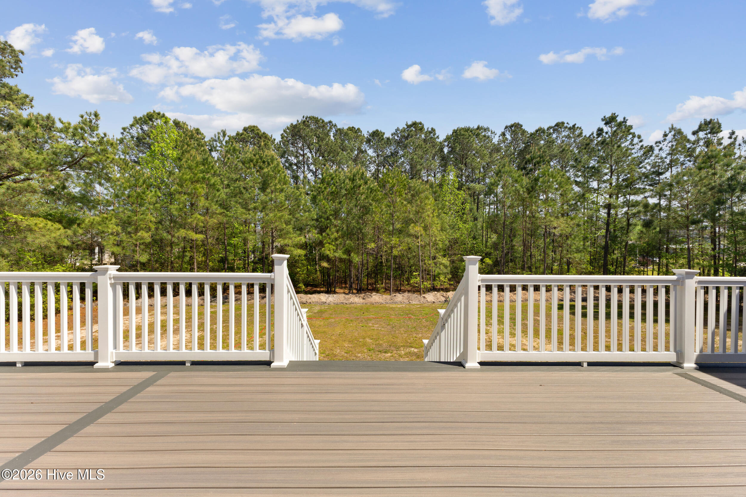 406 Compass Point