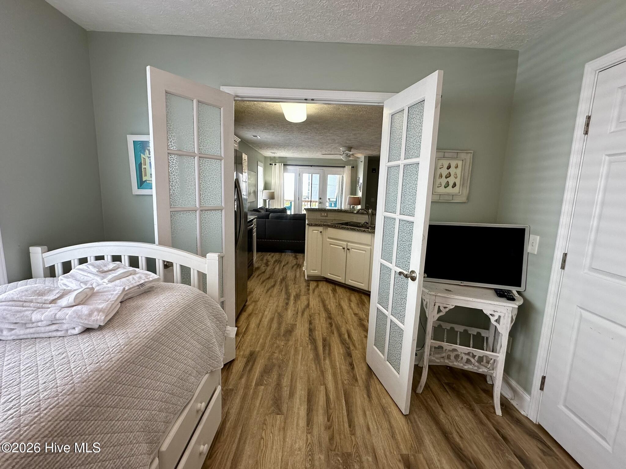 300 Carolina Beach Avenue S 102