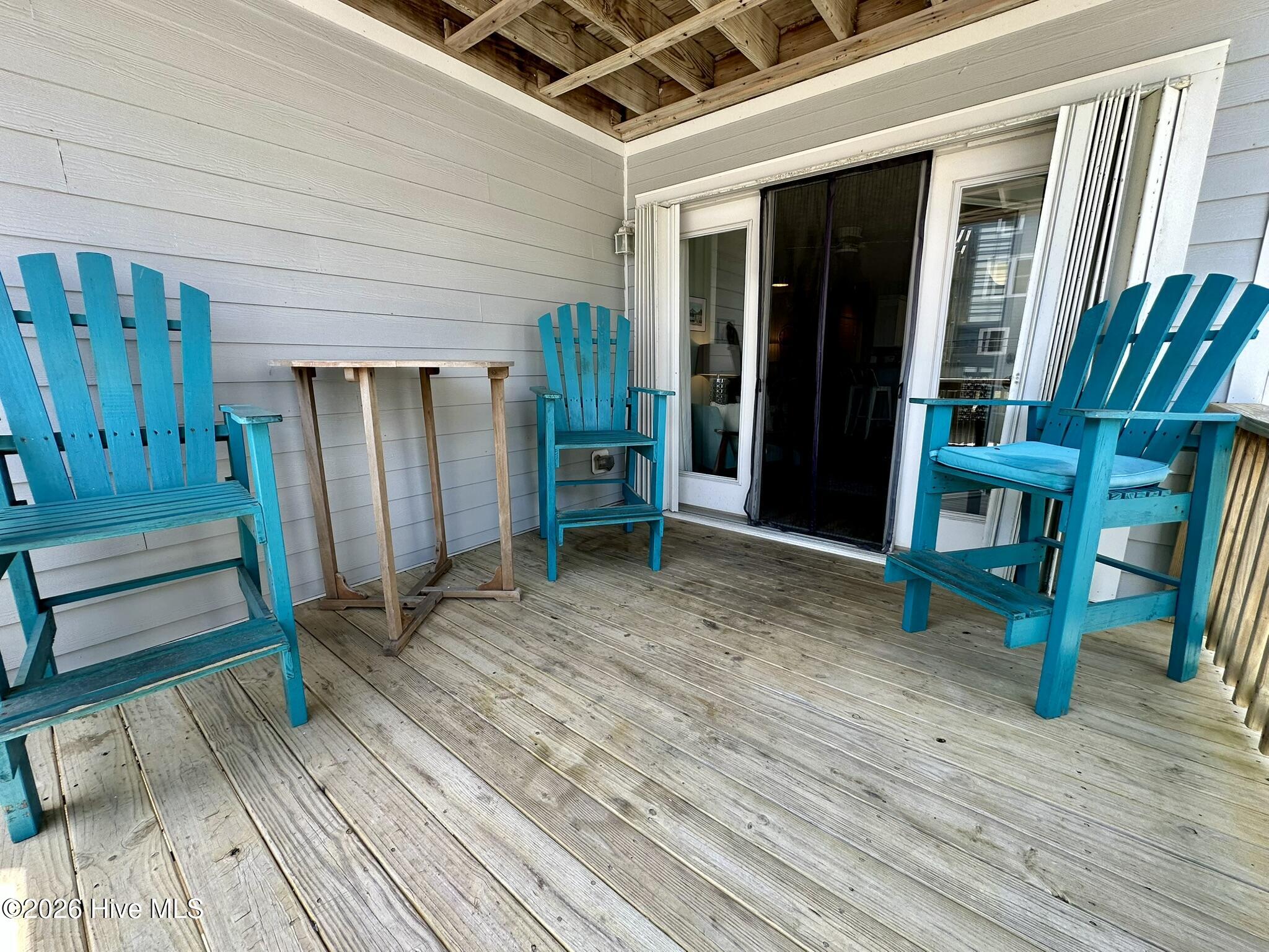 300 Carolina Beach Avenue S 102