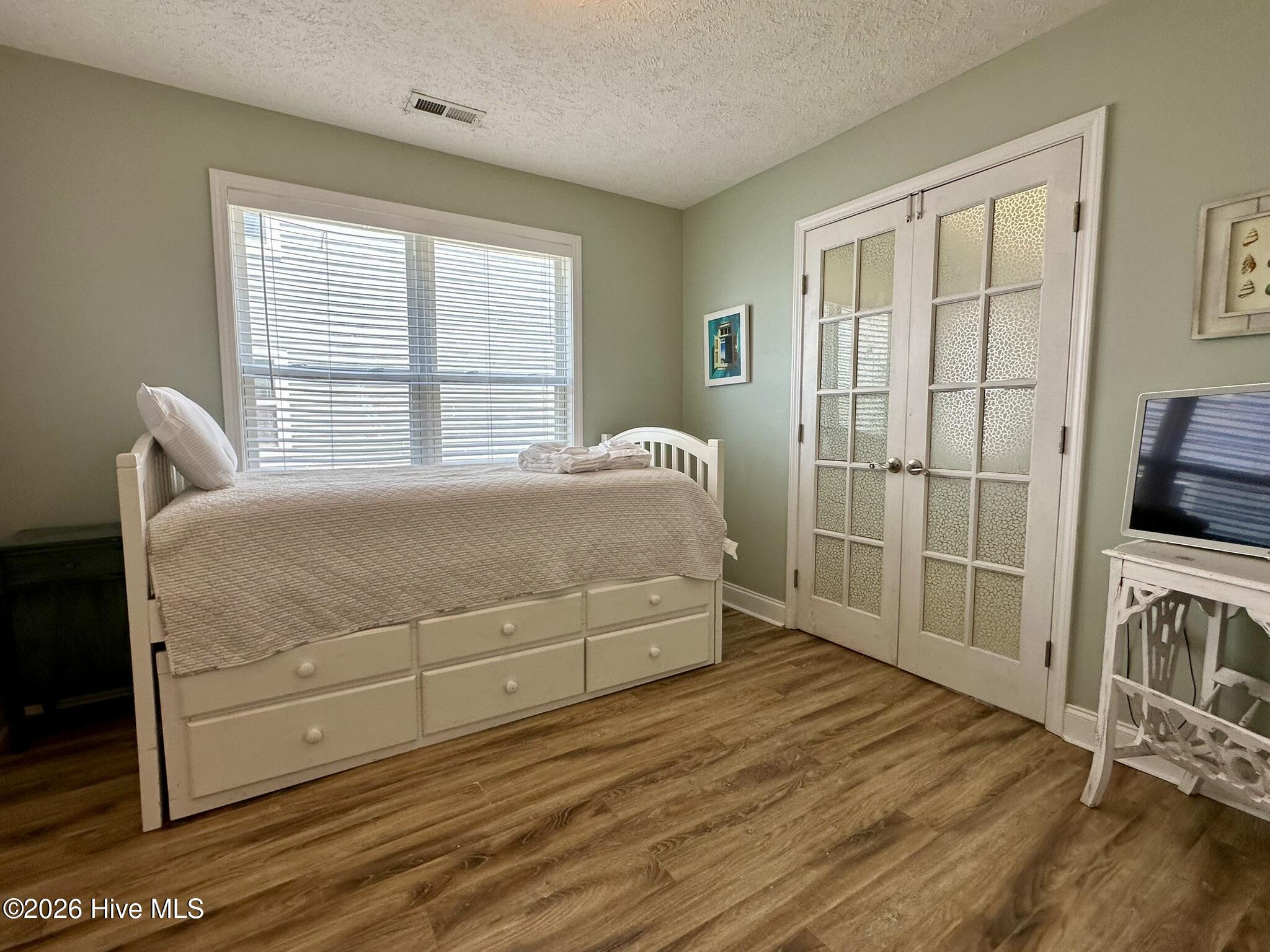 300 Carolina Beach Avenue S 102
