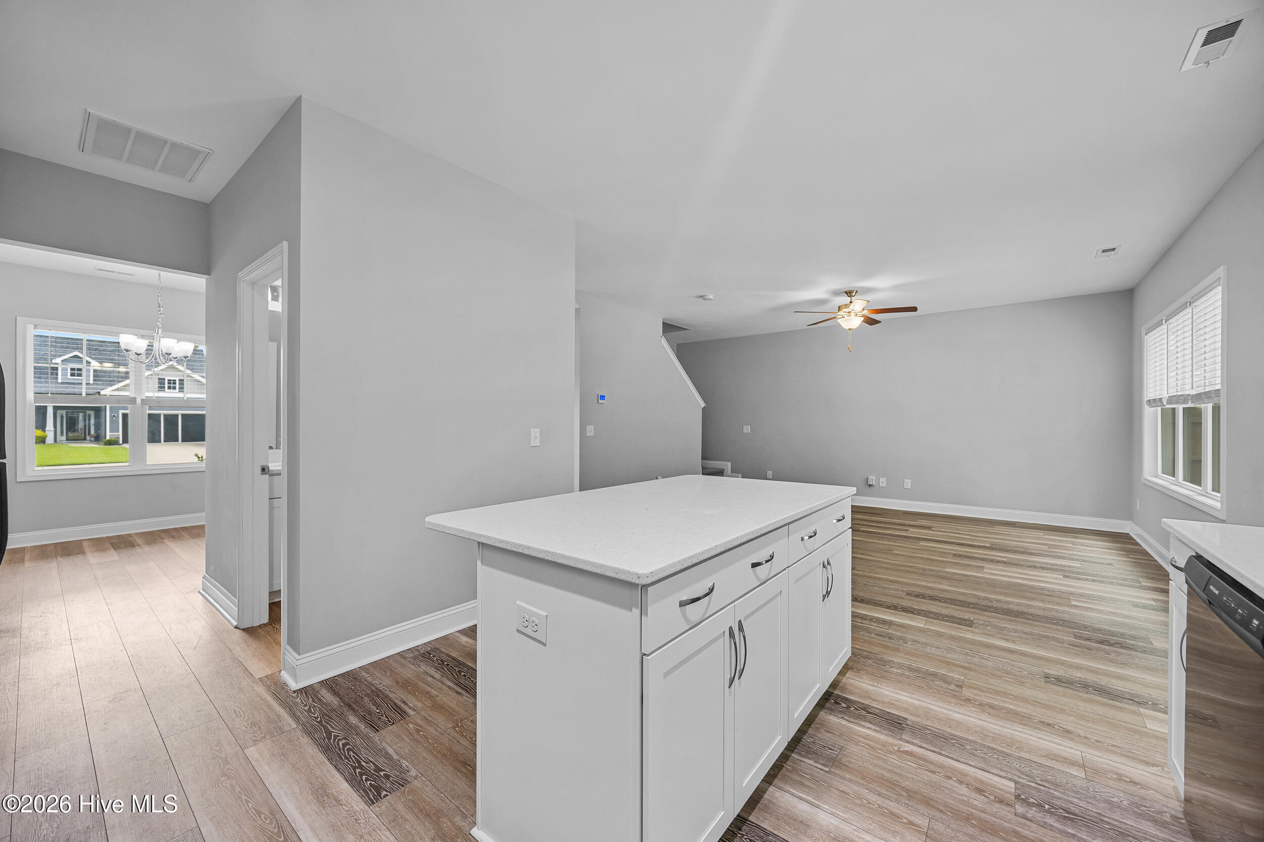 464 Jasmine Way
