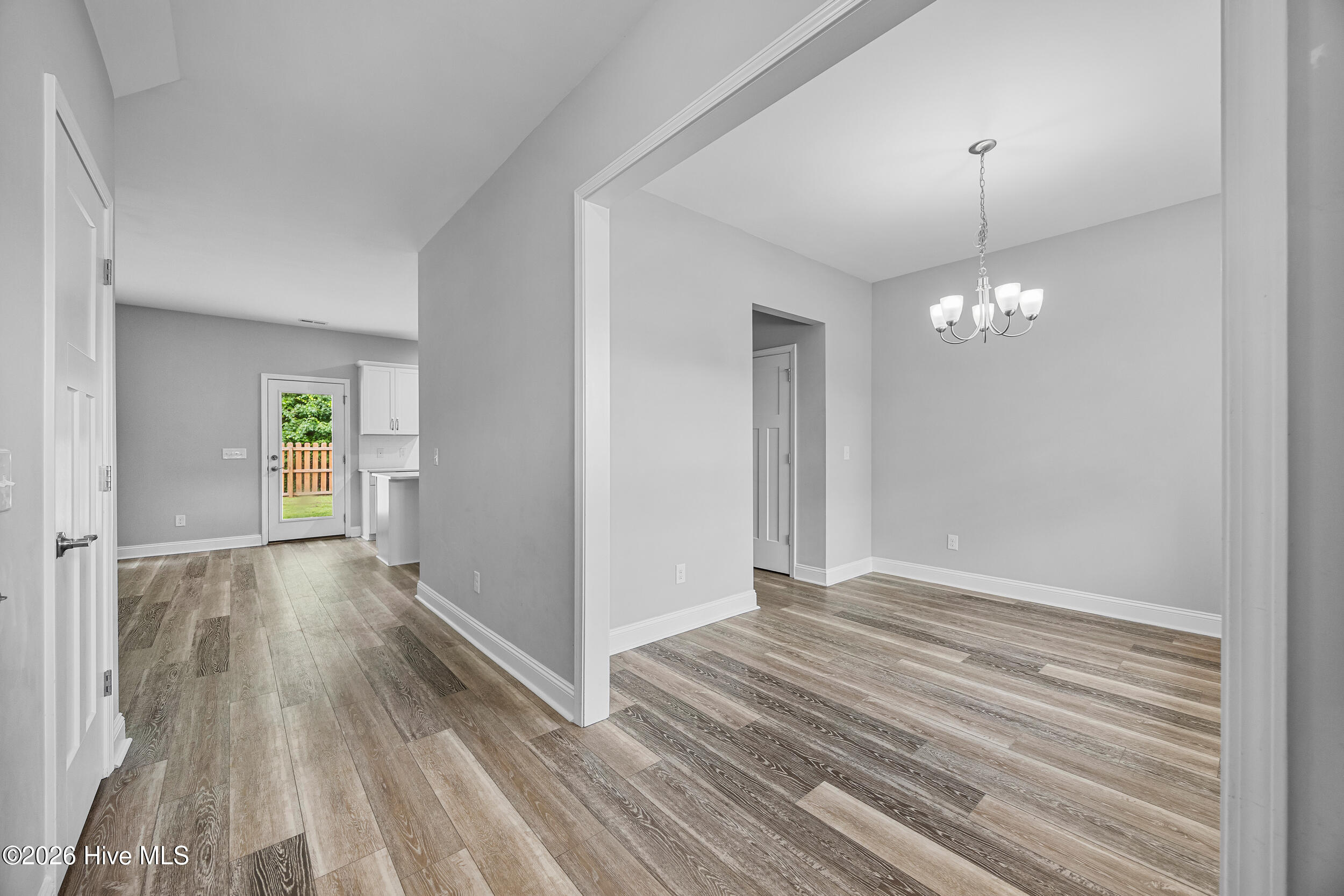 464 Jasmine Way
