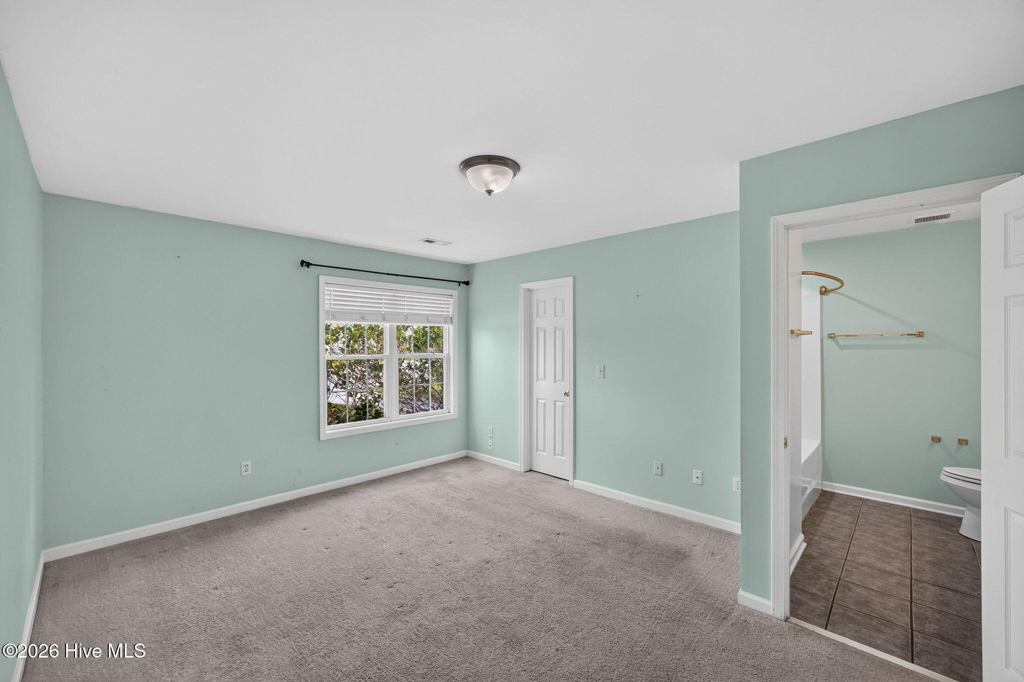 2708 Tarbert Court