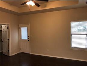 142 Samuel DR # B
