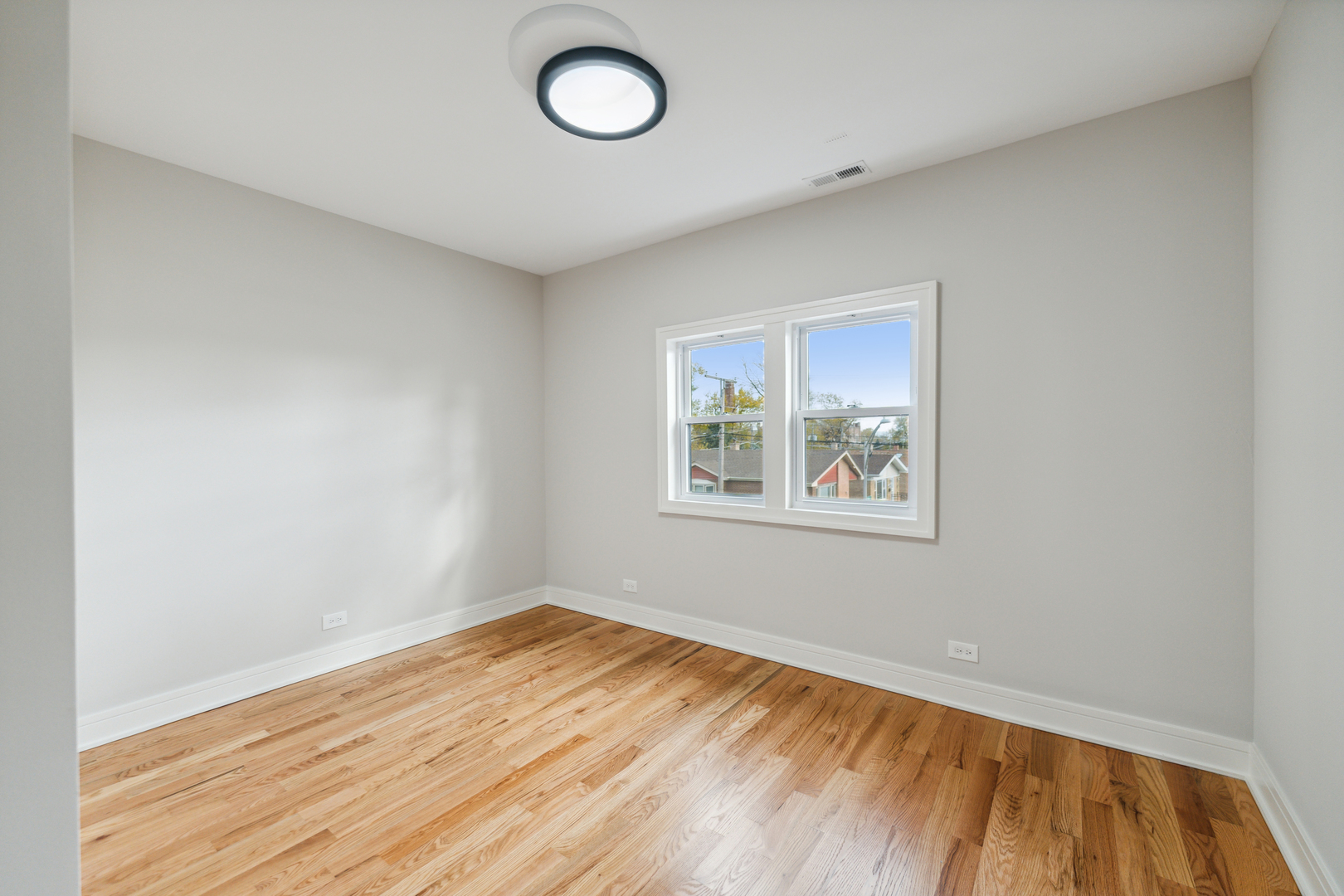 9618 S Loomis Street