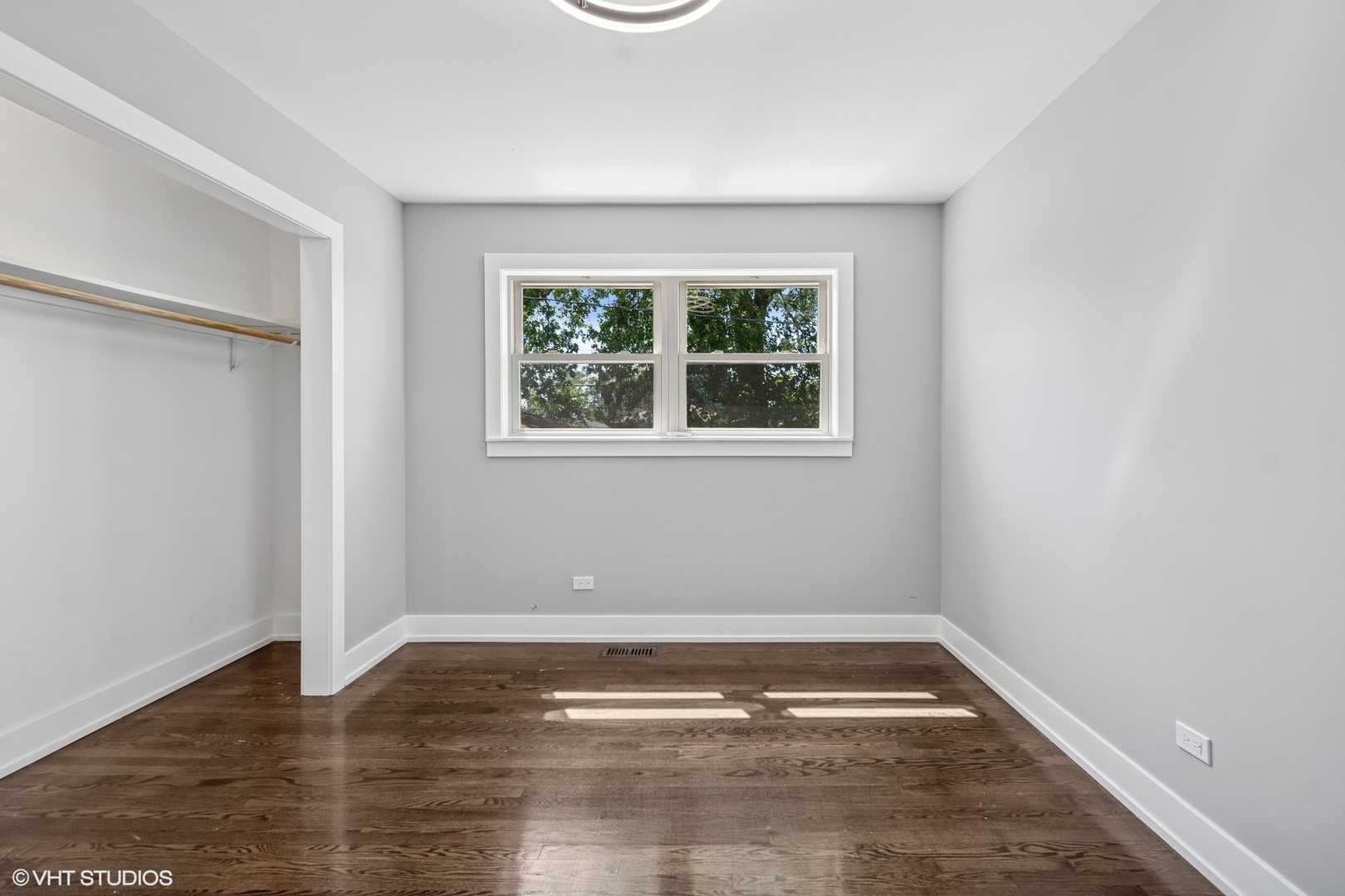 12830 S Carpenter Street S