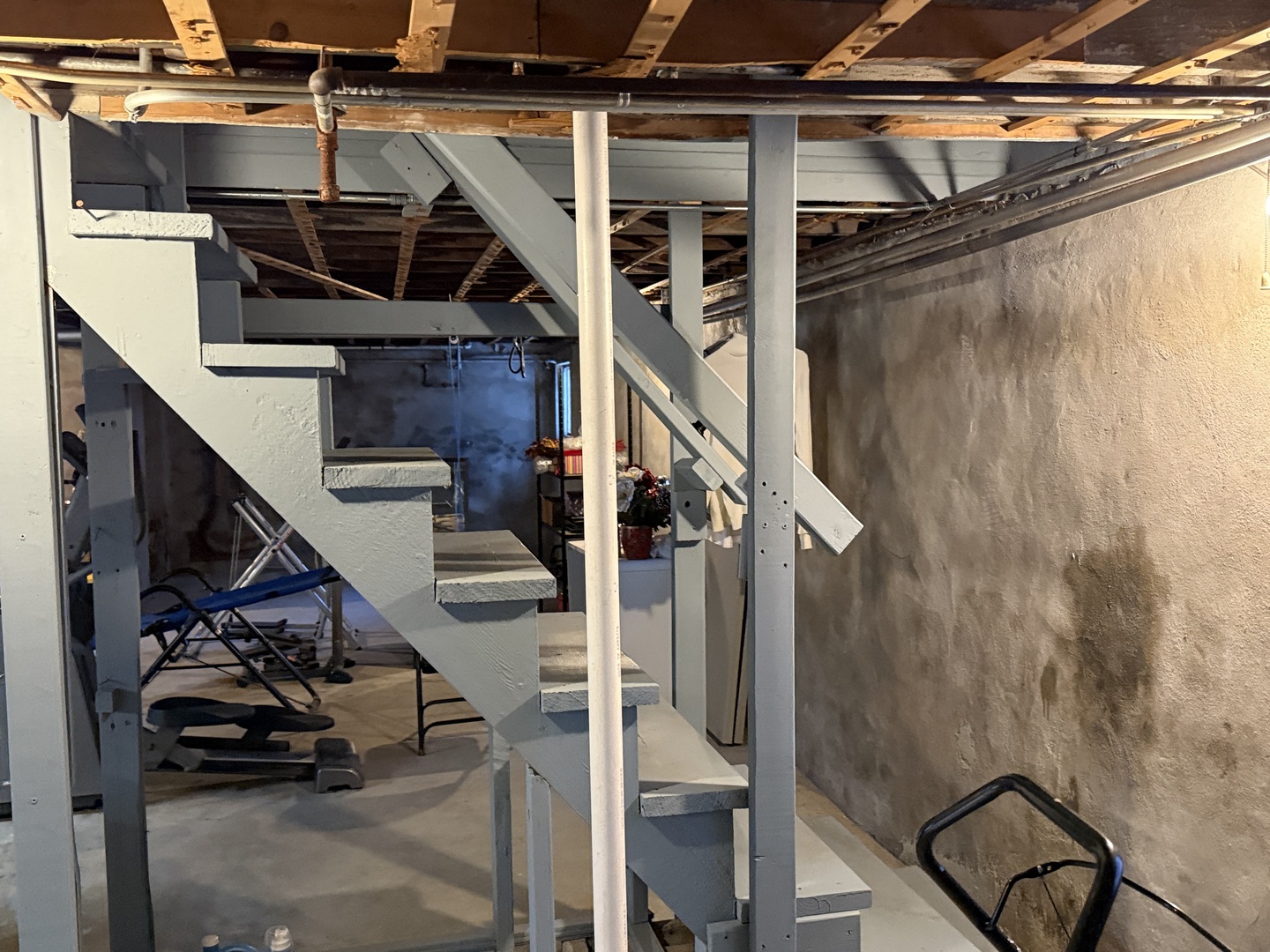 6226 S Francisco Avenue