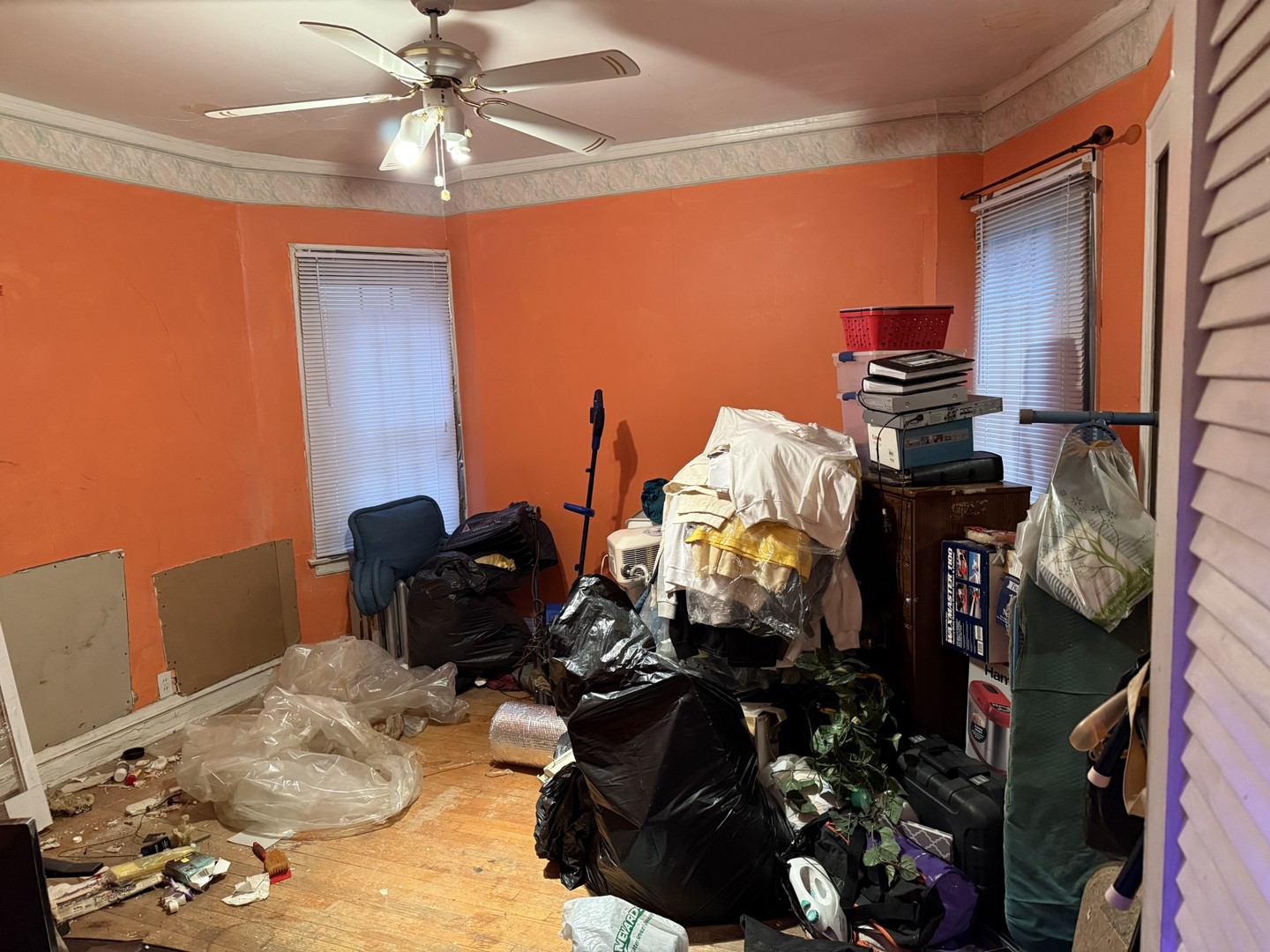 7653 S Yates Boulevard