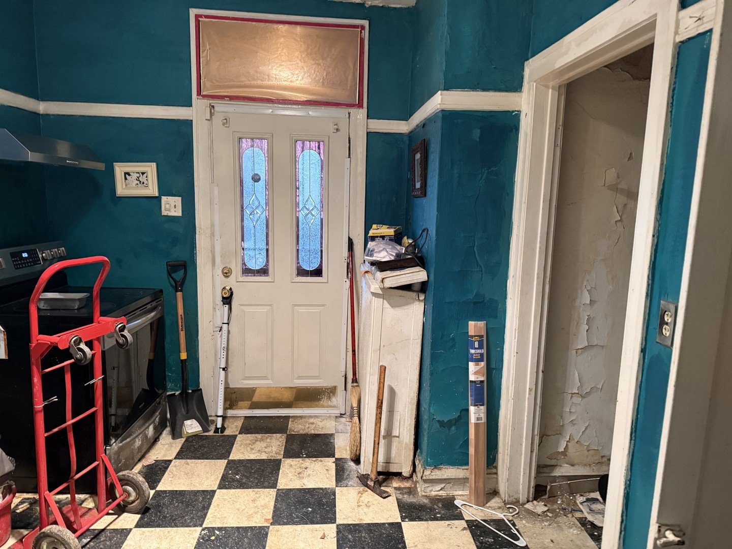 7653 S Yates Boulevard