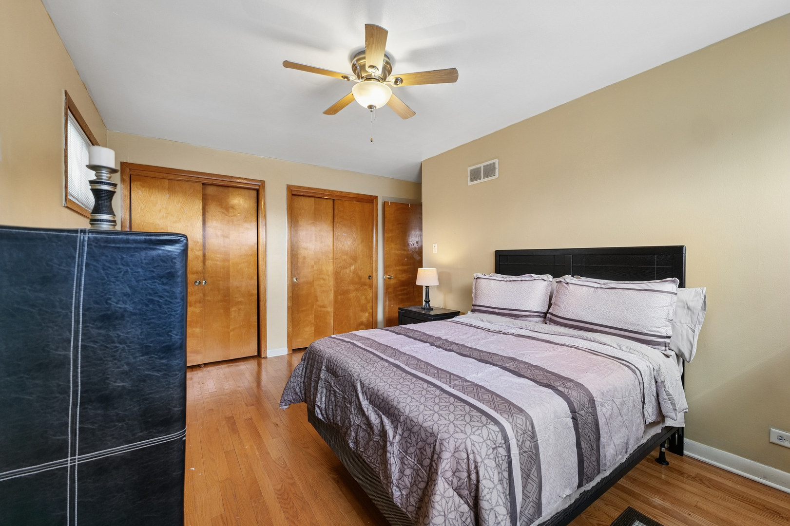 4437 W 100th Street