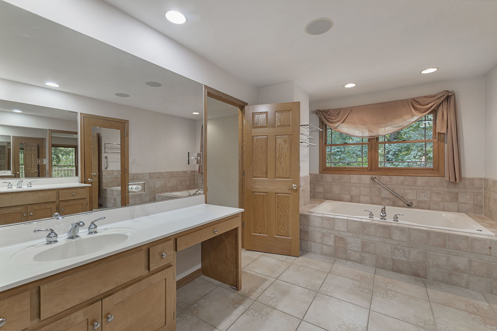 24408 S Timberline Trail