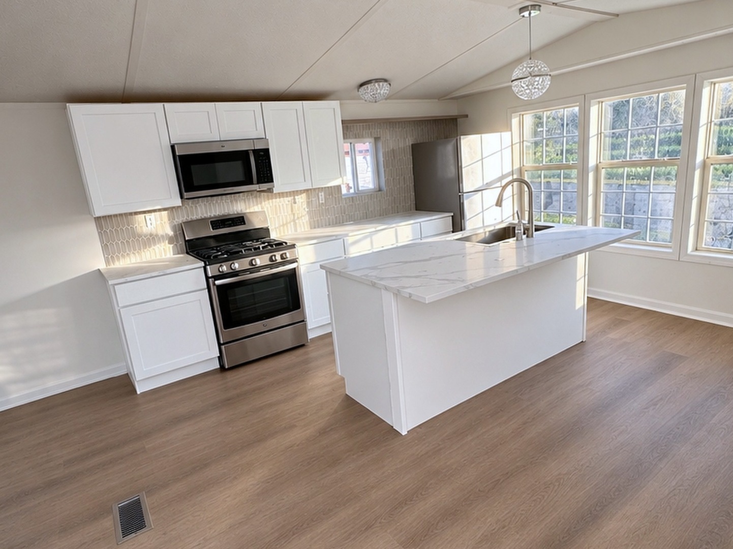 4001 E 134th Street Unit: 69