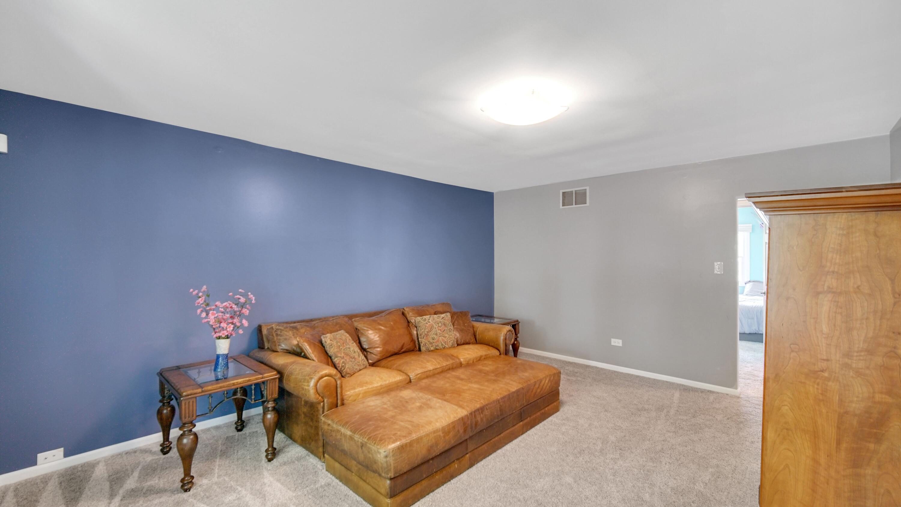 9160 Schillton Drive