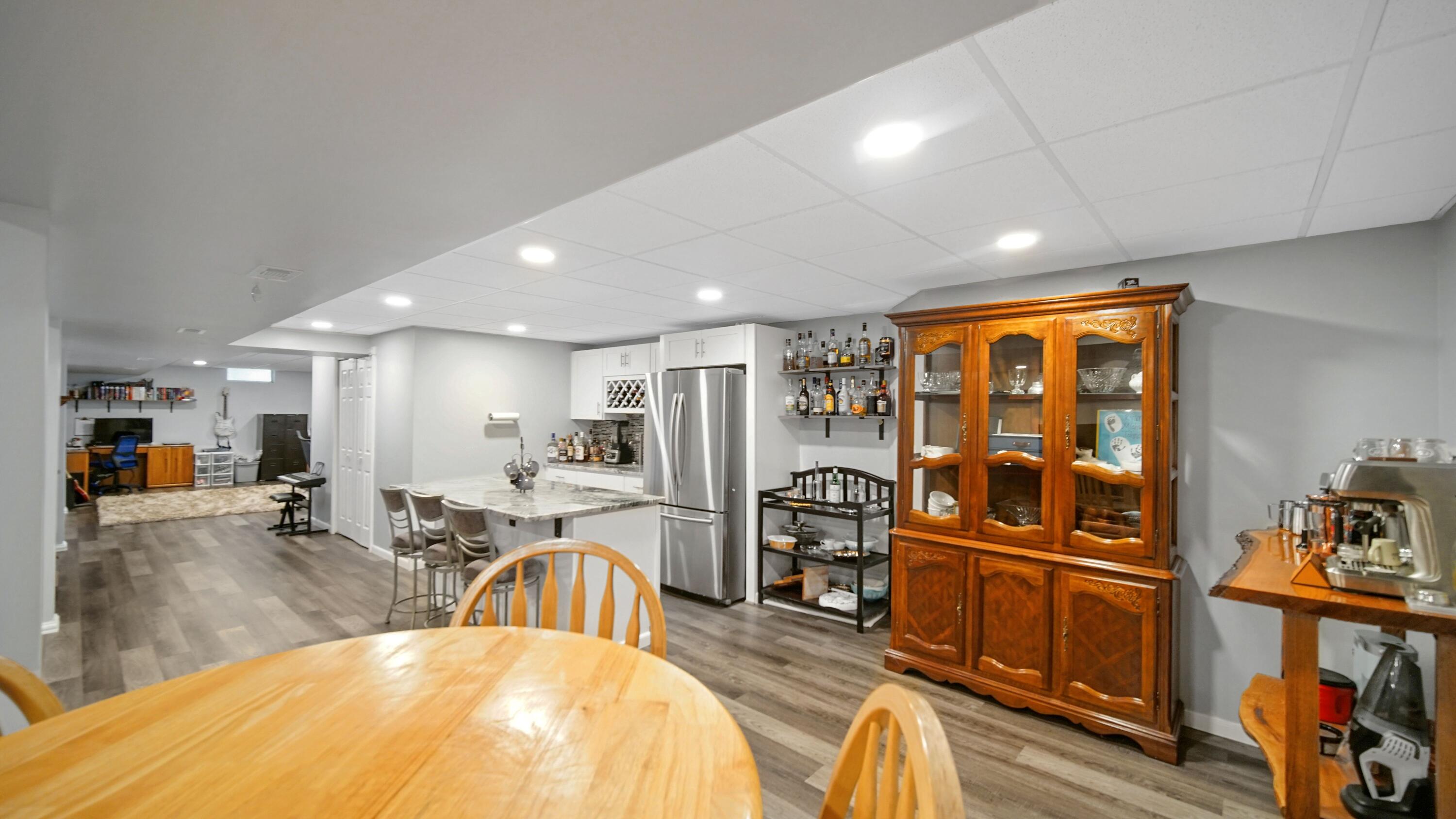 9160 Schillton Drive