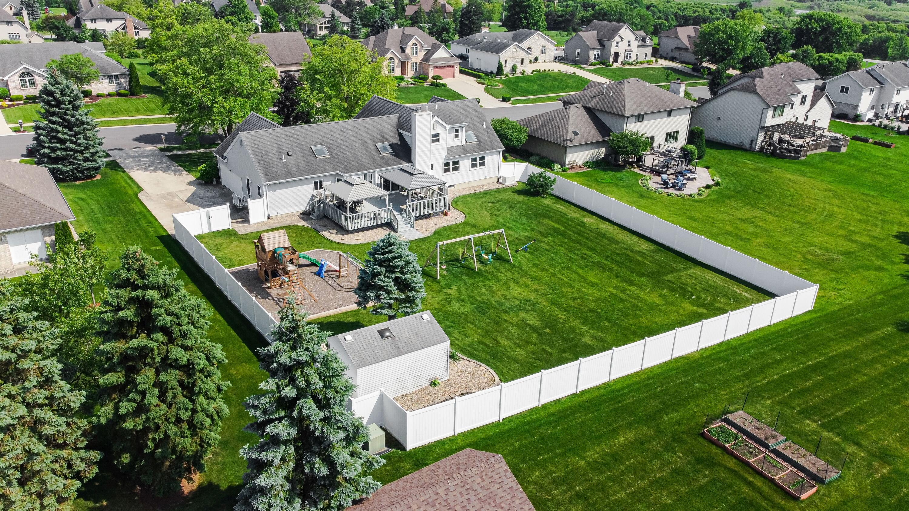 9160 Schillton Drive