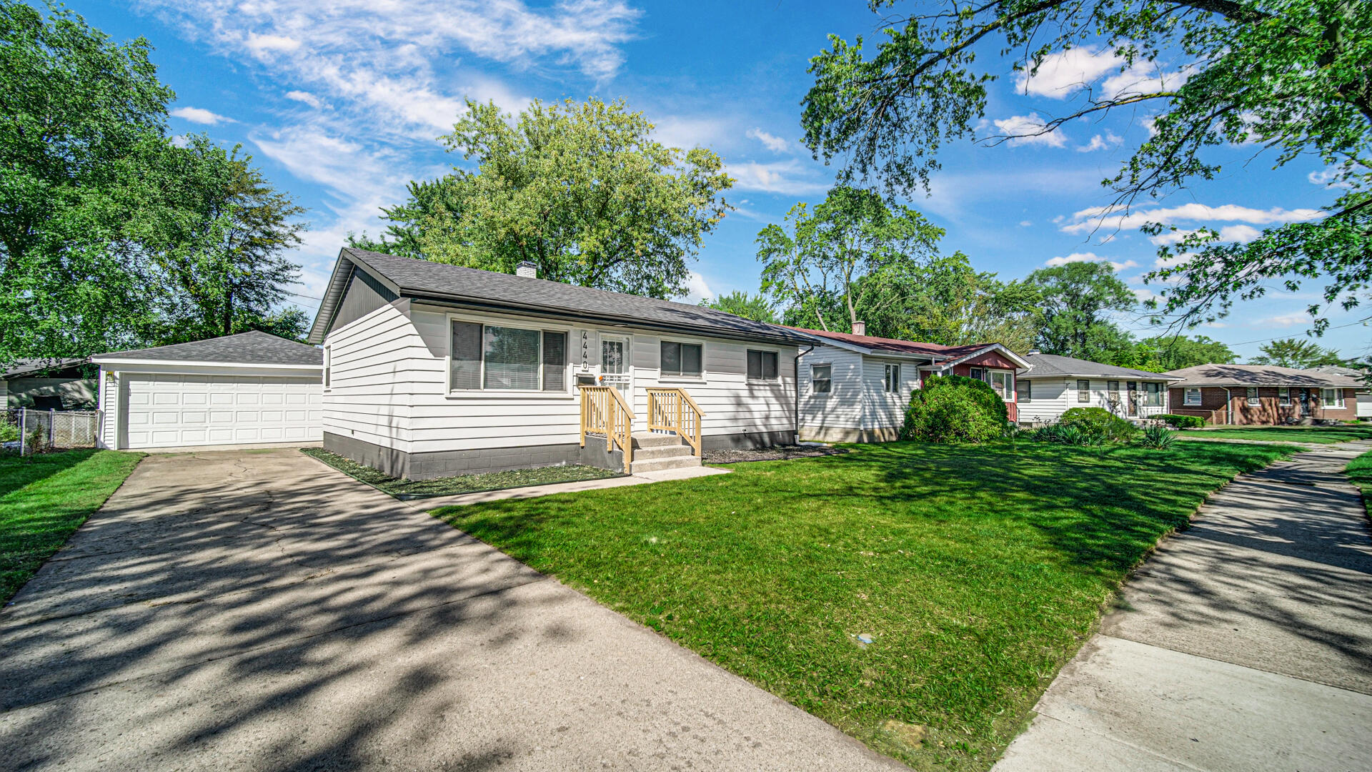 4440 E 13th Place