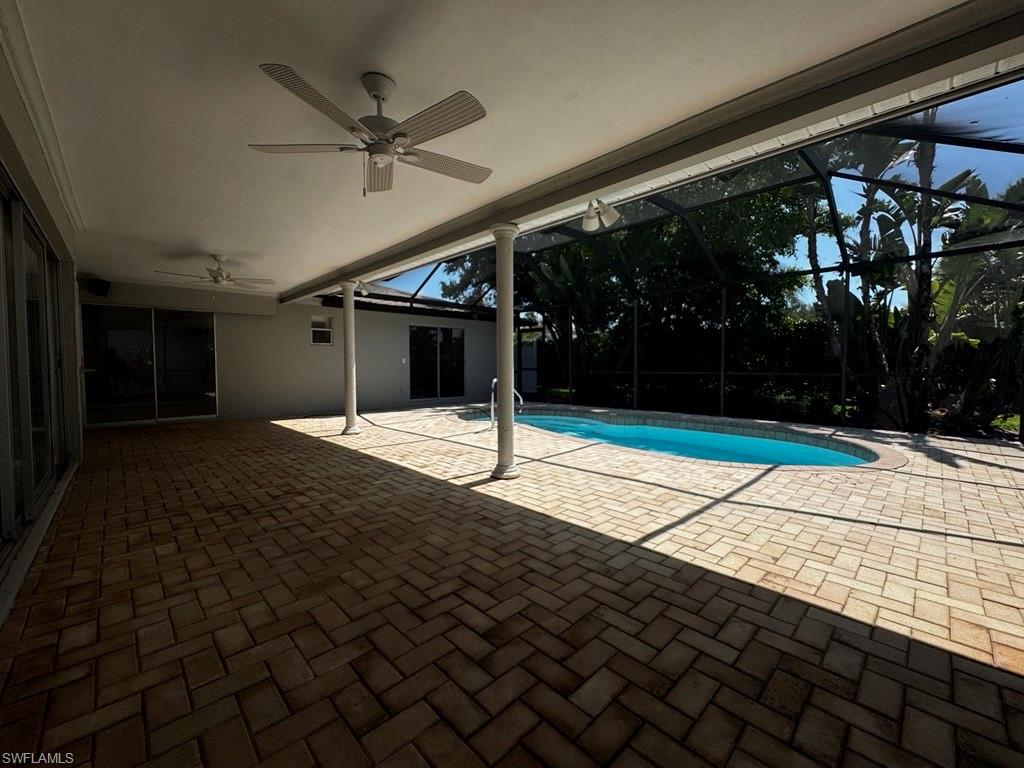 218 Dent DR