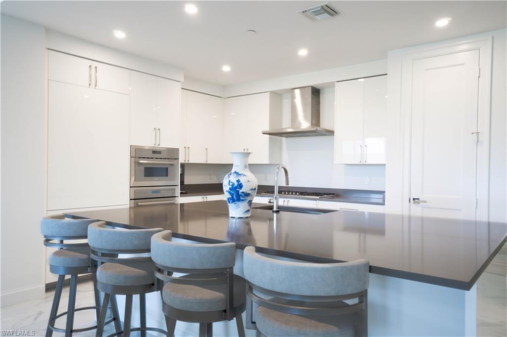 1125 Central AVE 279